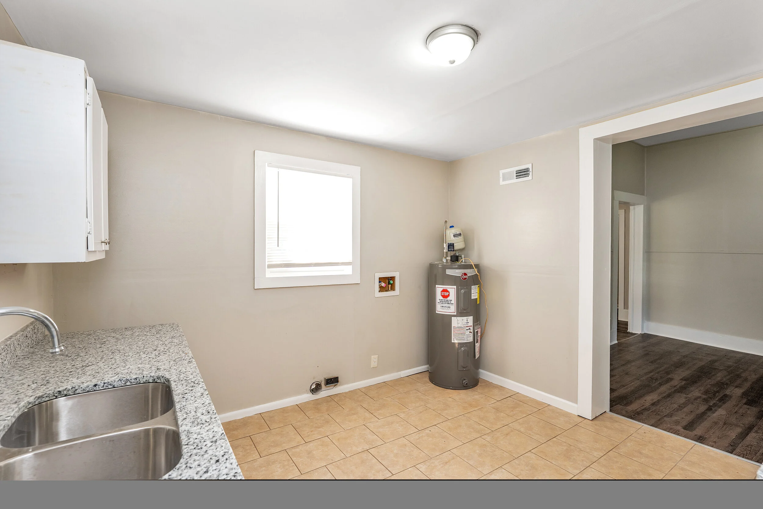 959 Main St Sycamore (after) 16.JPG