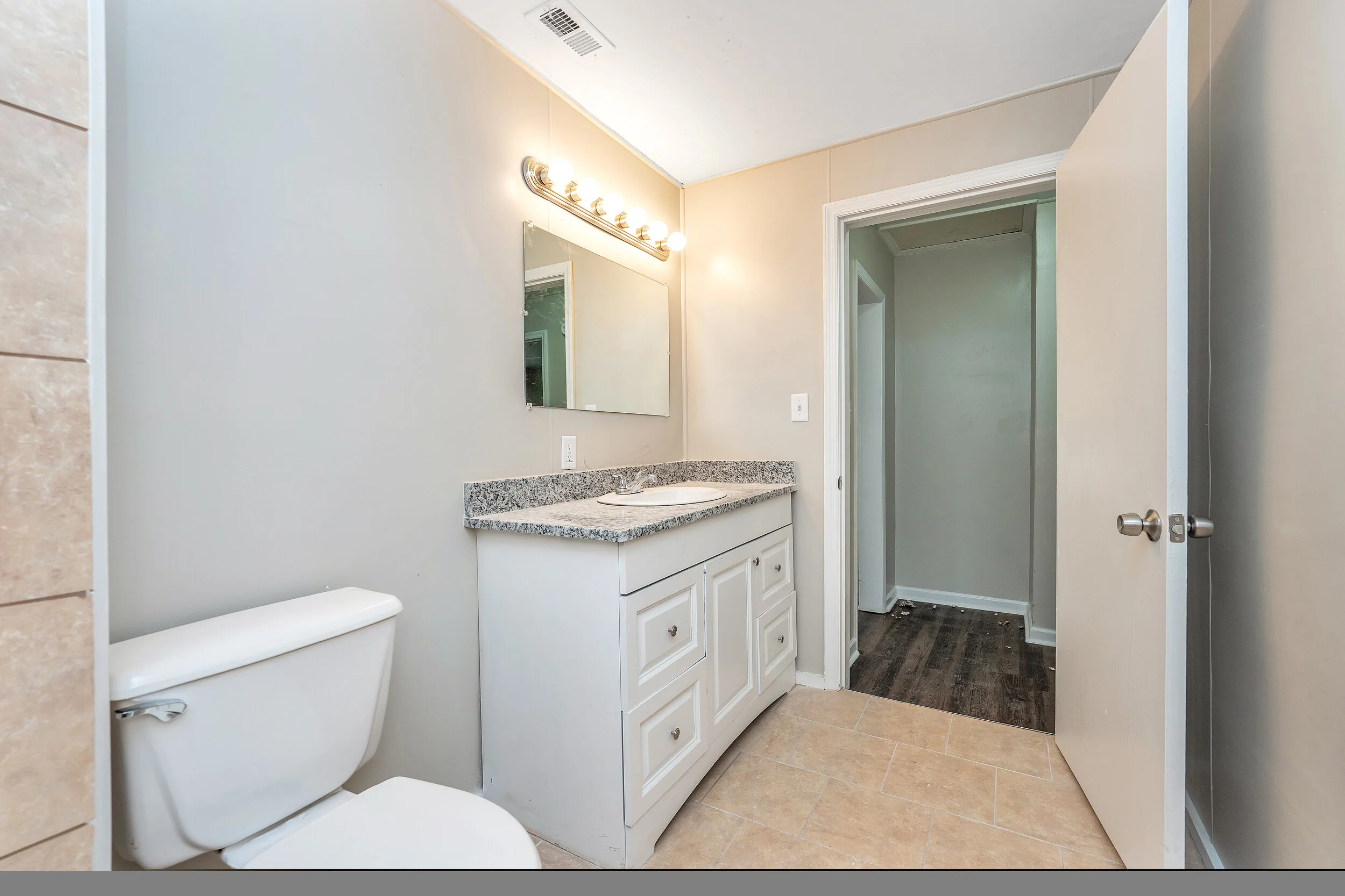 959 Main St Sycamore (after) 26.JPG