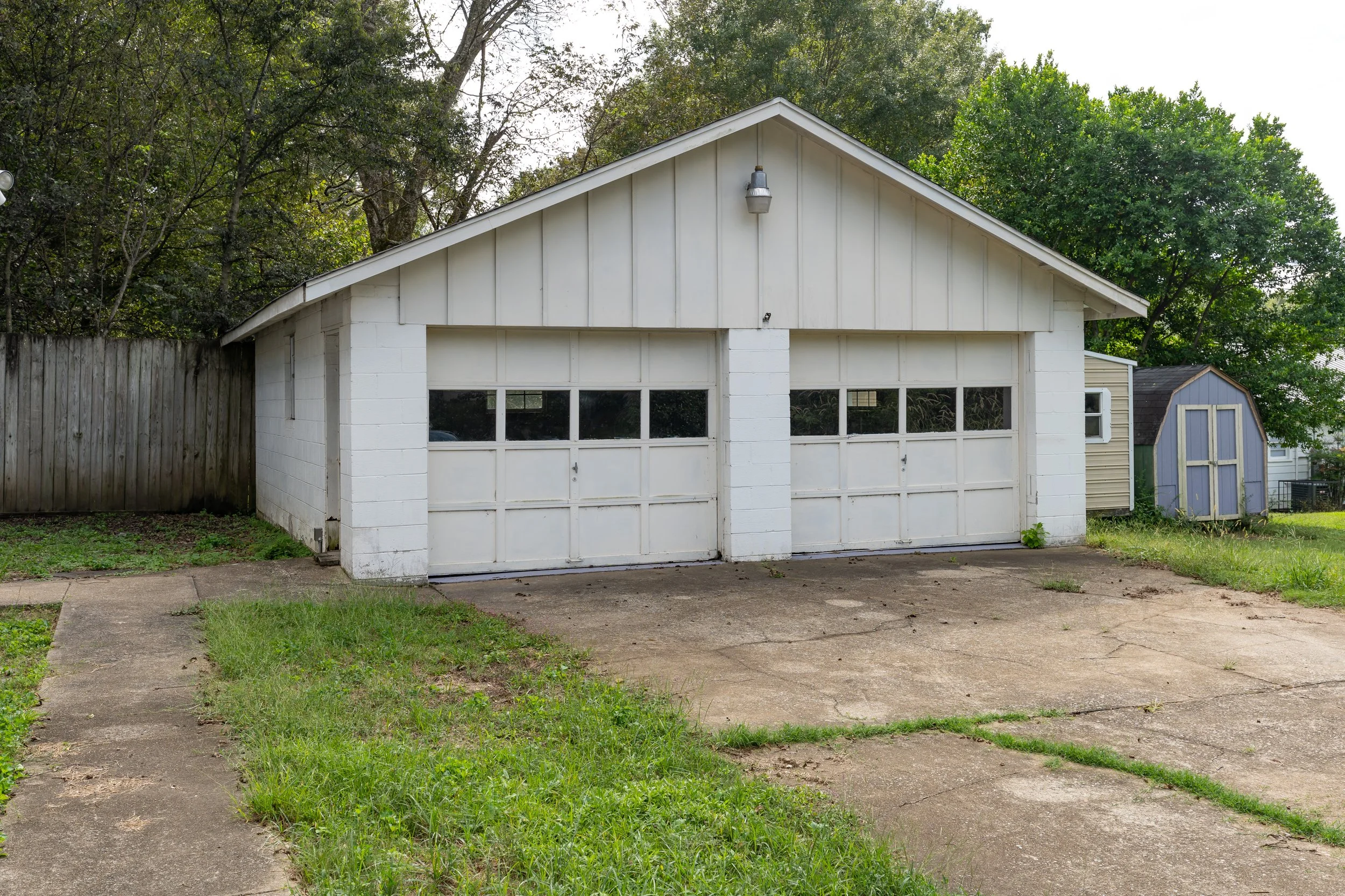 653 Sheridan Road Birmingham (after) 06.jpg