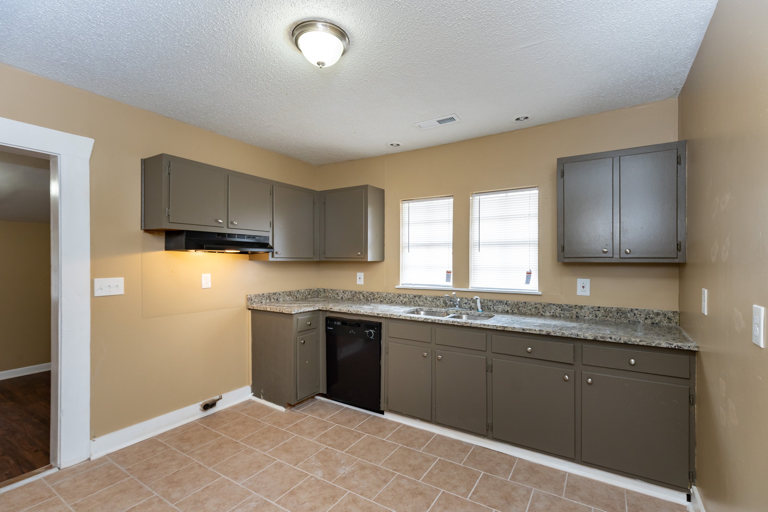 653 Sheridan Road Birmingham (after) 17.jpg