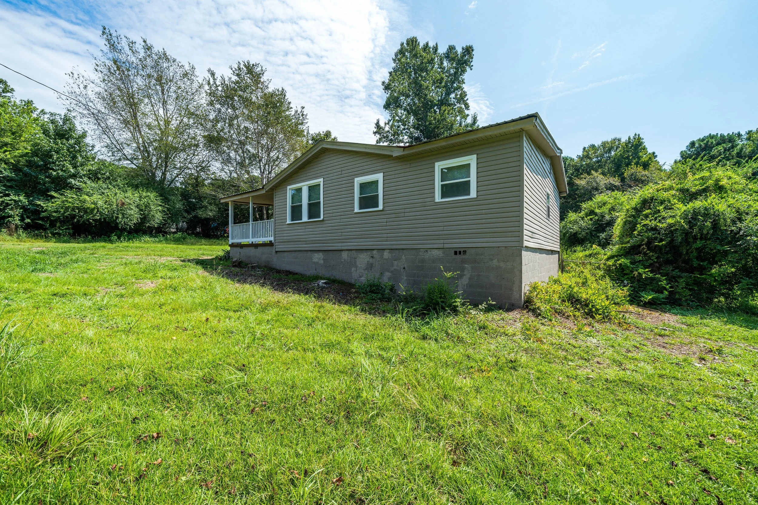 862 Hillview Dr Bessemer (after) 02.jpg