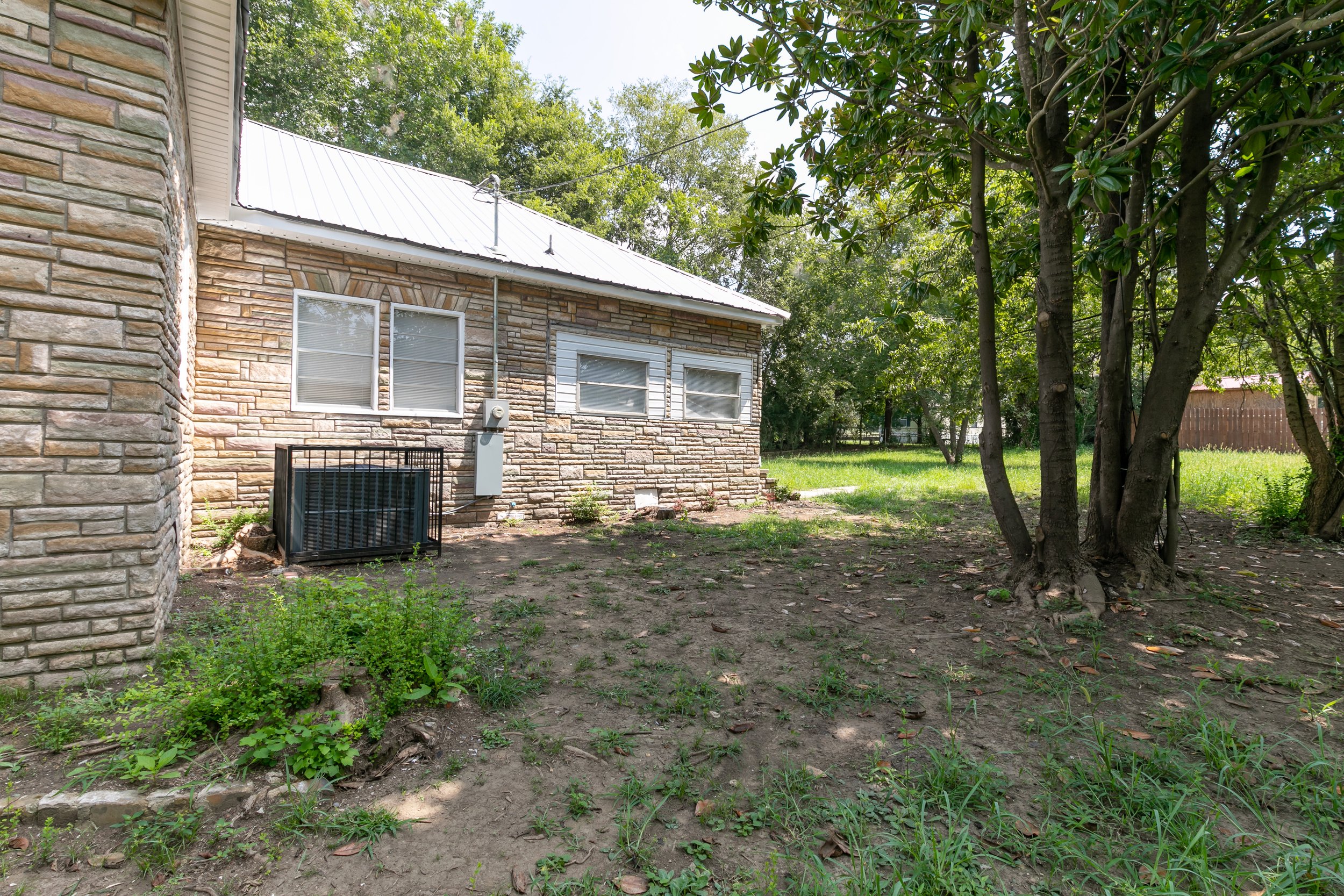 805 Galveston Street Birmingham (after) 06.jpg