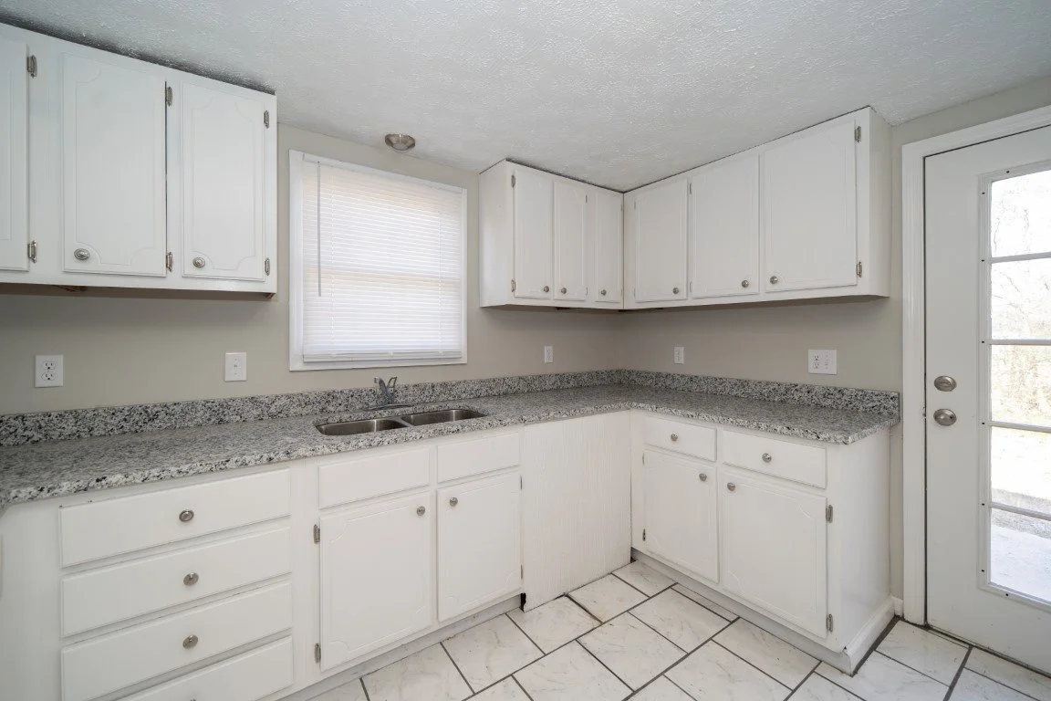 202 Oak St Athens (after) 16 (Medium).jpg
