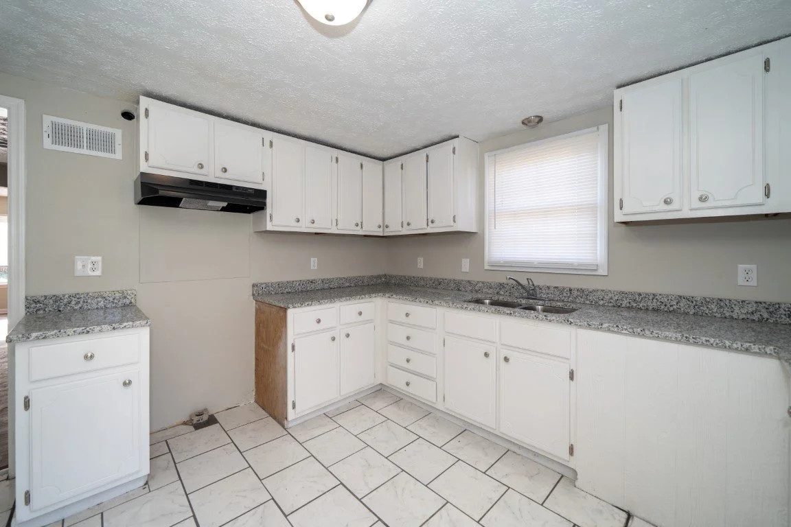 202 Oak St Athens (after) 15 (Medium).jpg