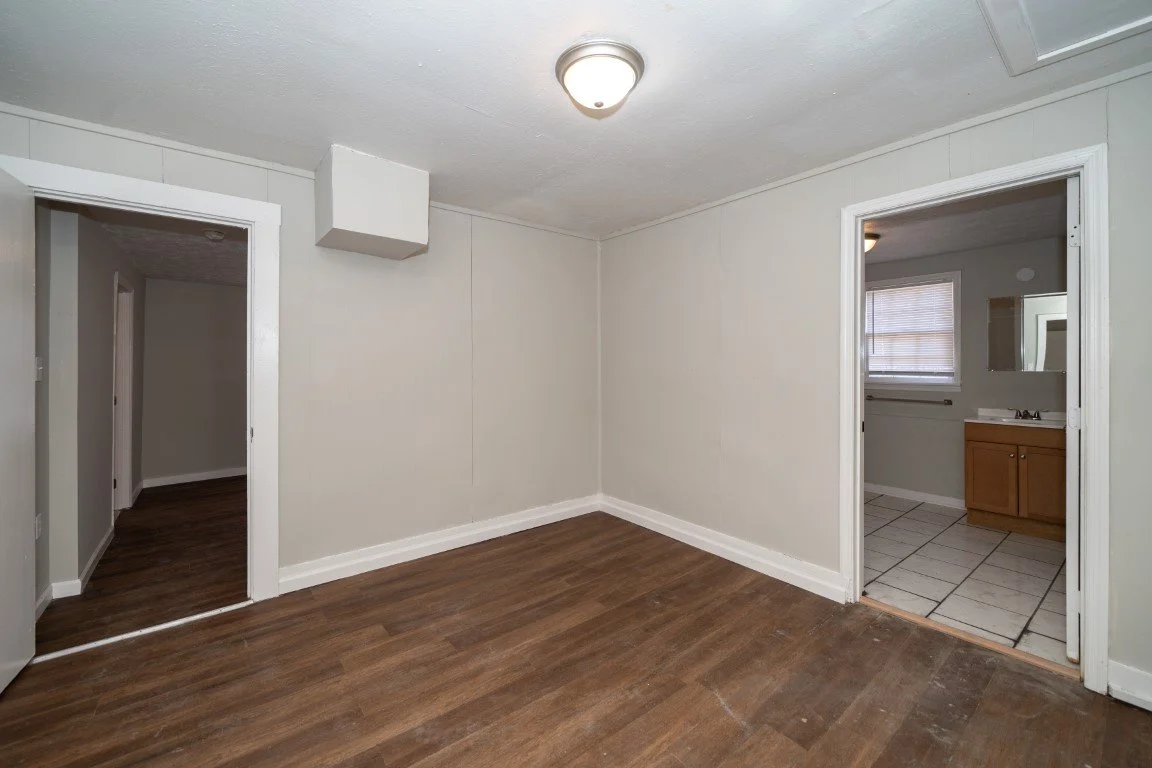 202 Oak St Athens (after) 19 (Medium).jpg