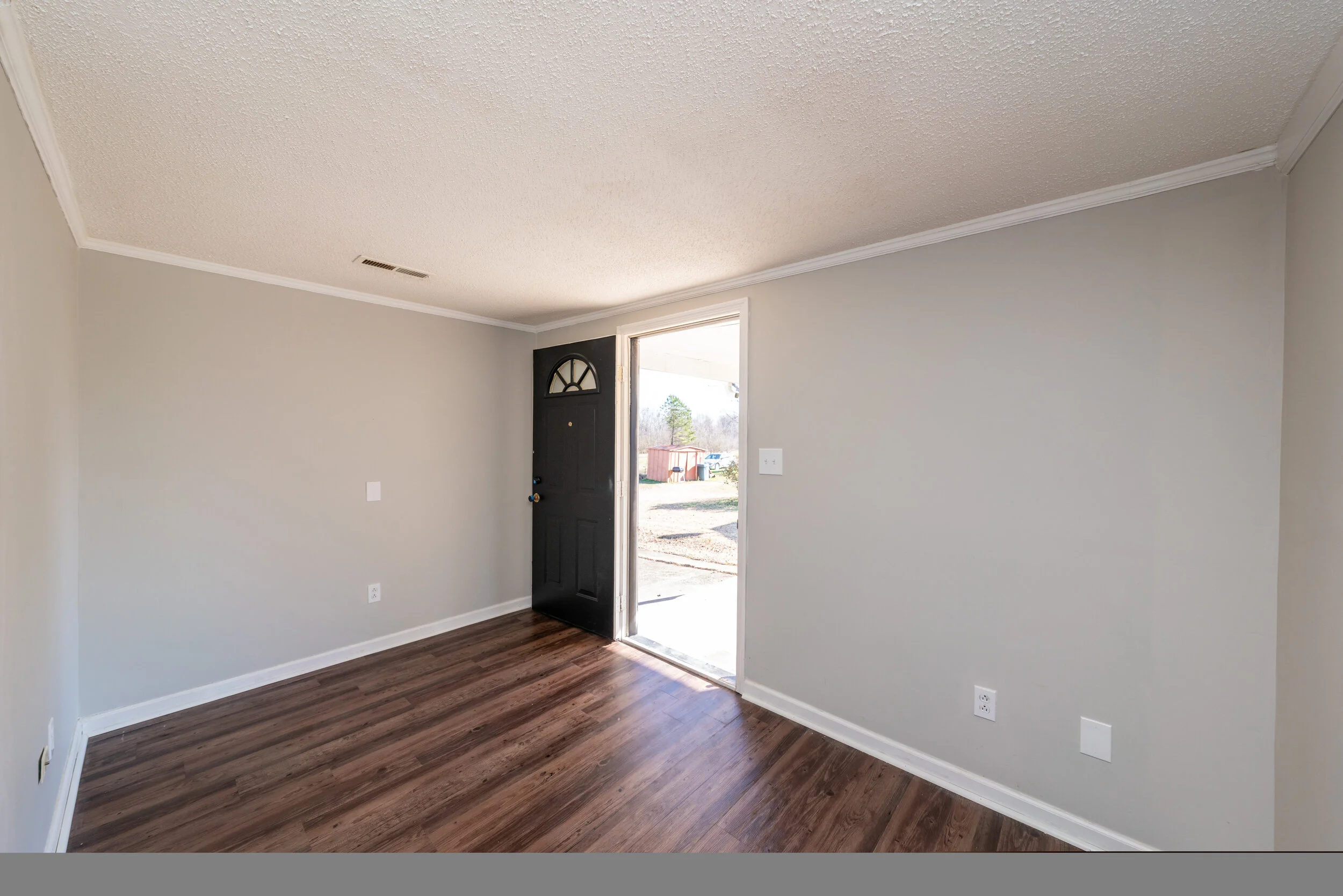 13728 Dart Cir Athens (after) 30.JPG