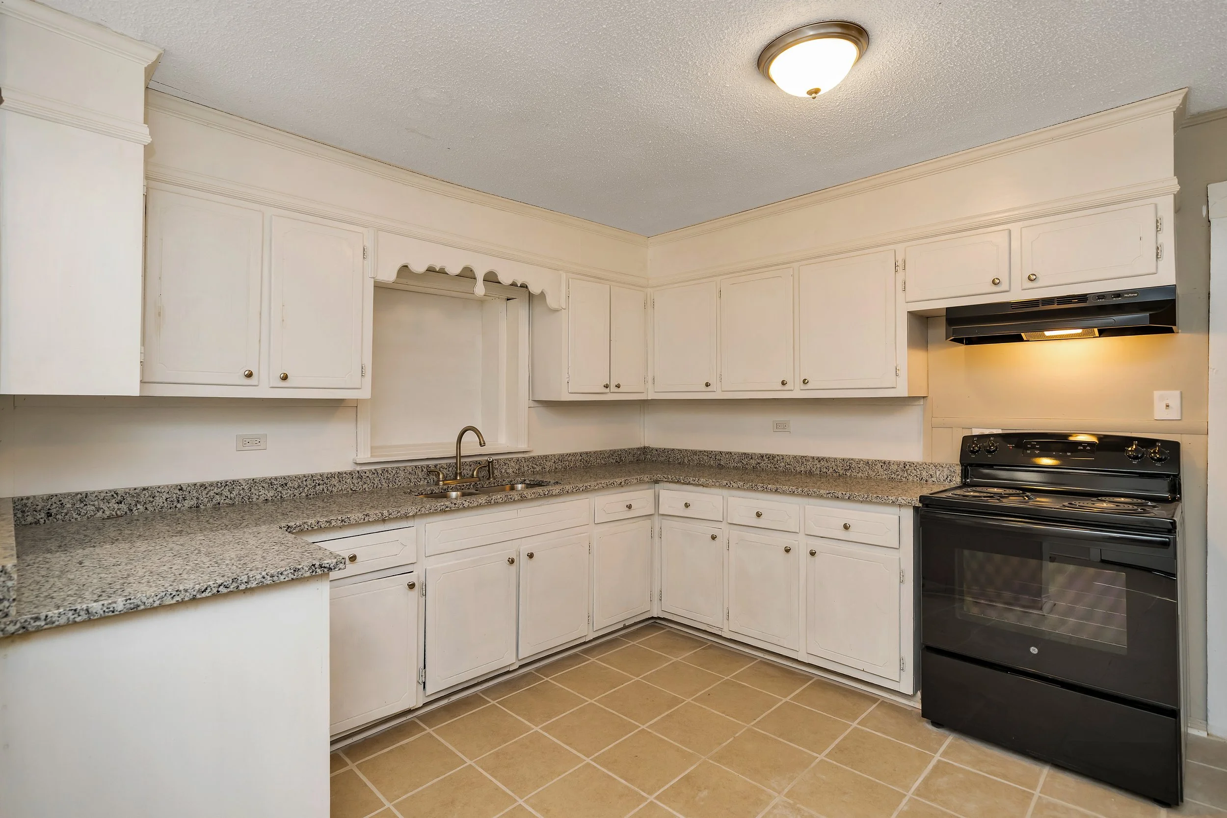 5113 Wood Ave Mulga (after) 50.jpg