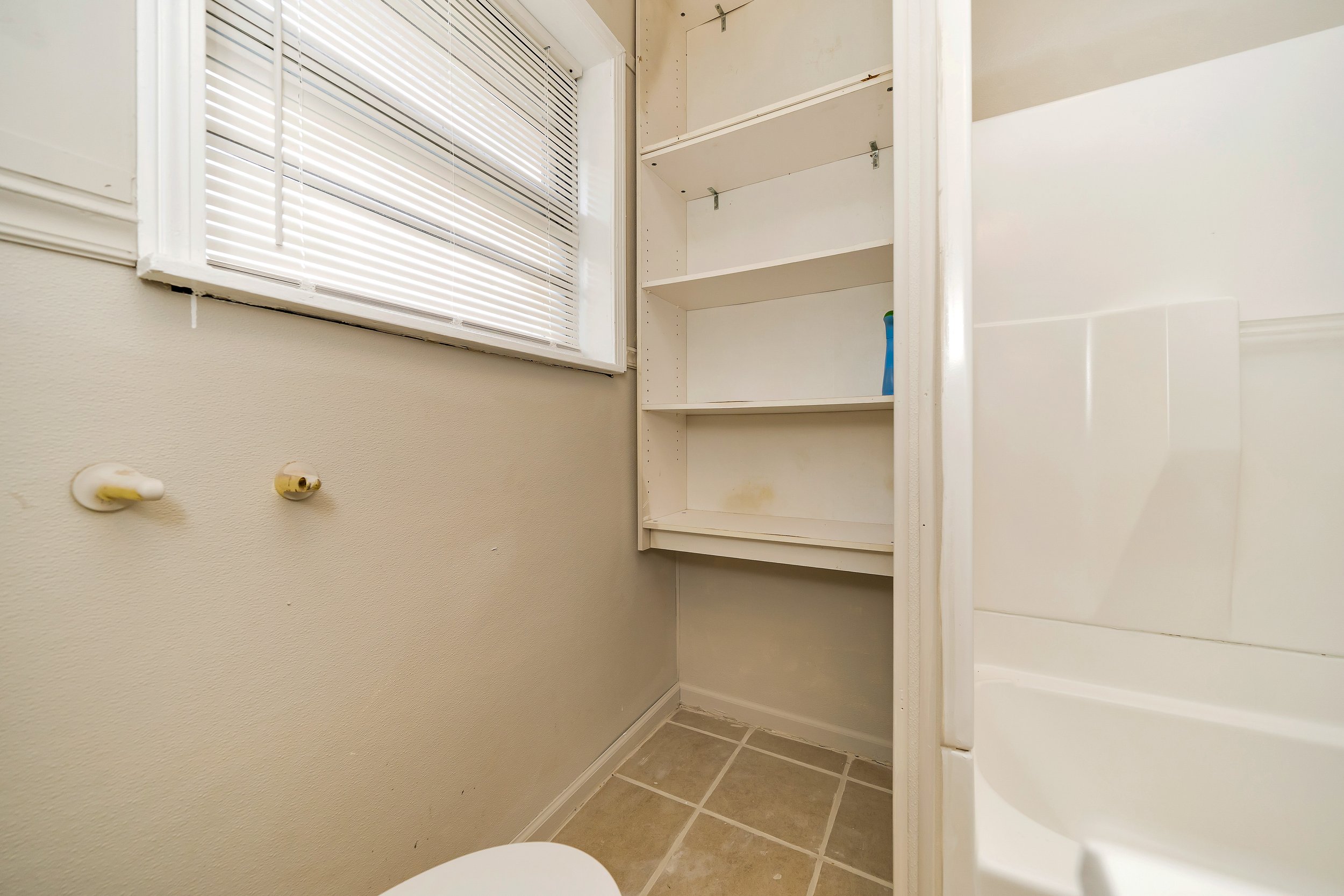 5113 Wood Ave Mulga (after) 65.jpg