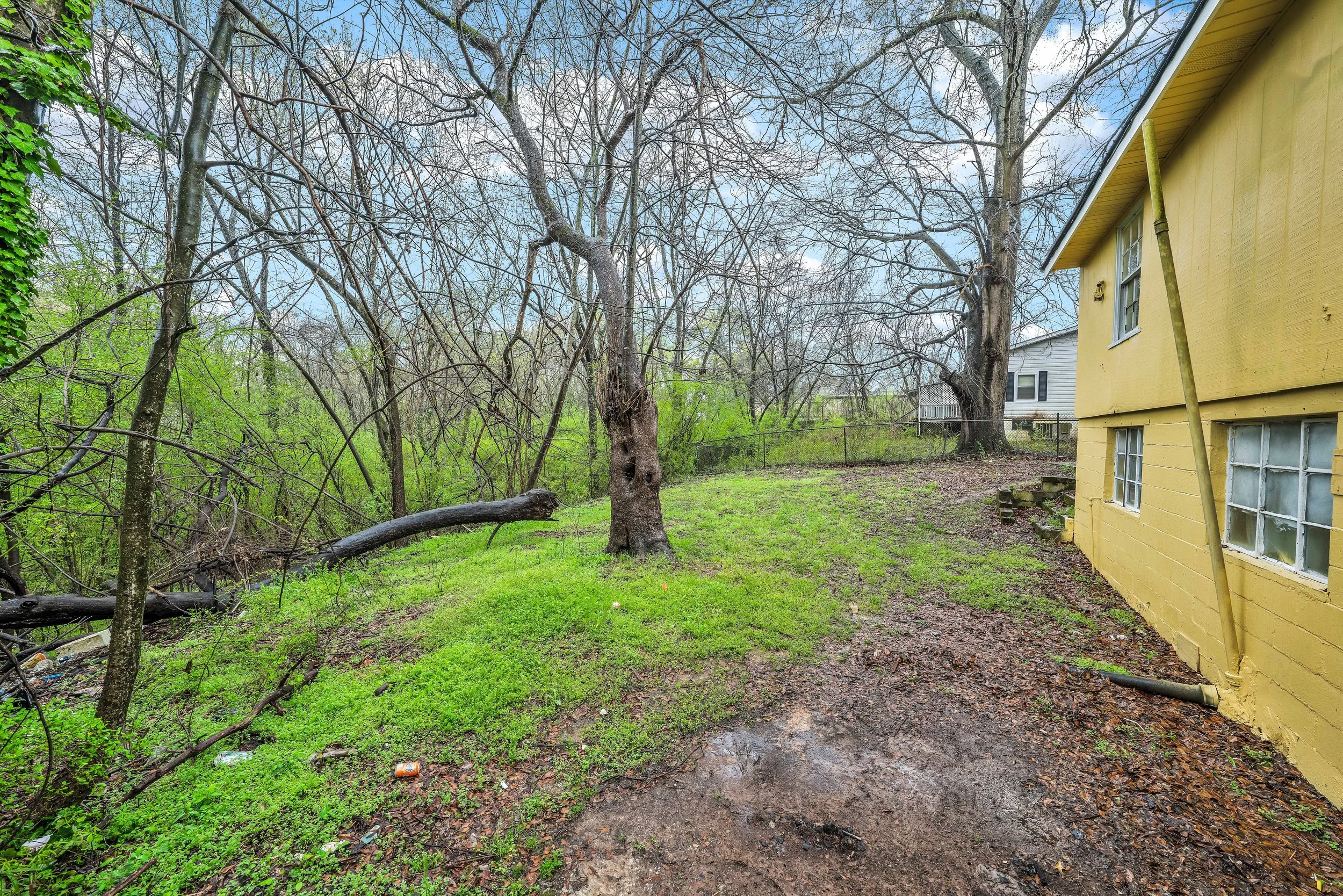 27 1st St NE Graysville (after) 07.JPG