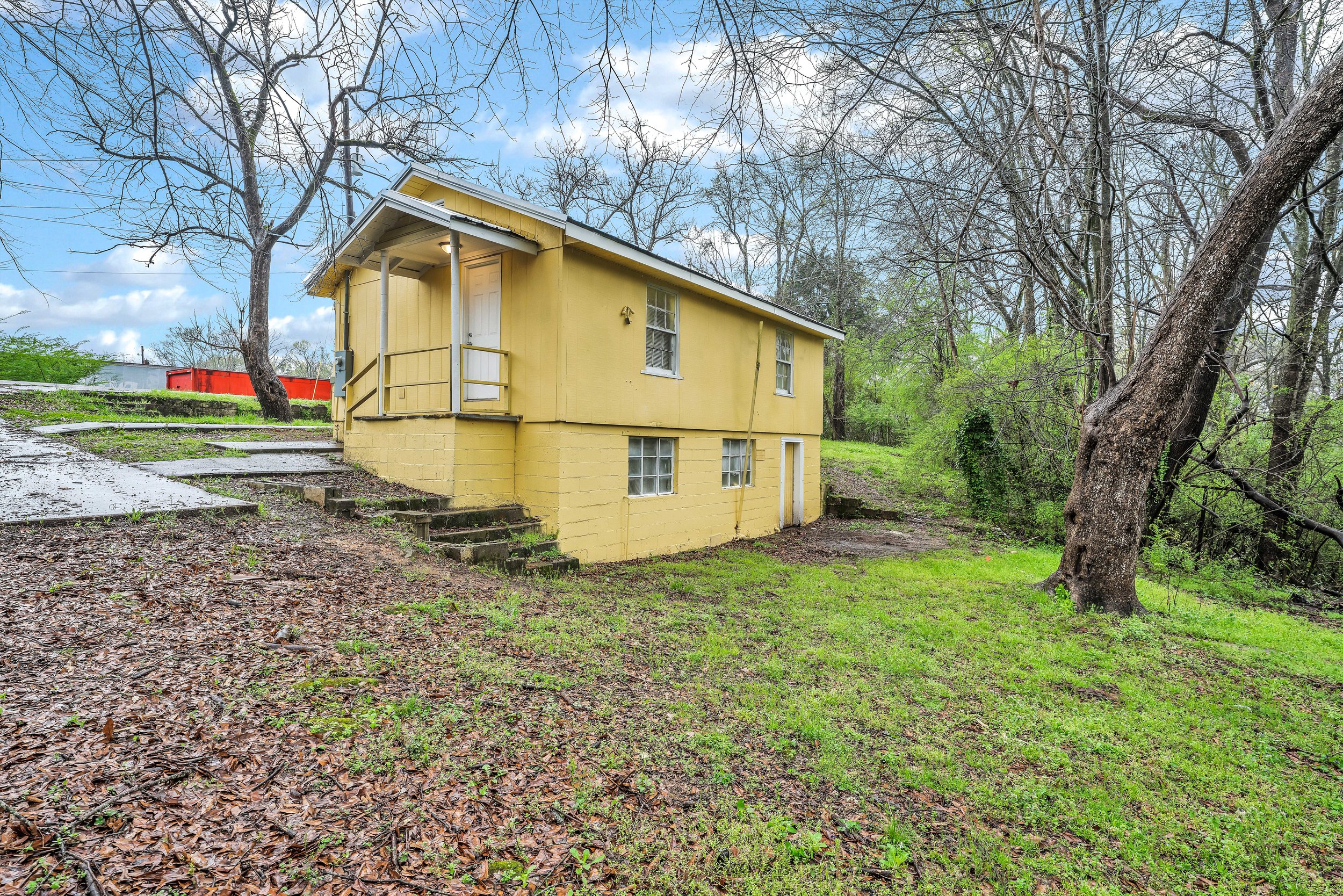27 1st St NE Graysville (after) 08.JPG