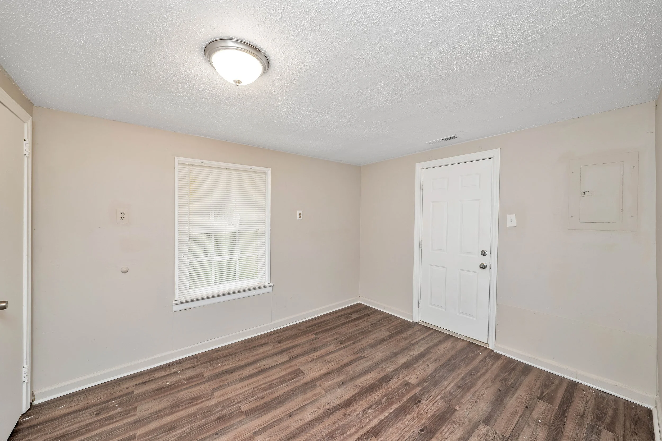 27 1st St NE Graysville (after) 17.JPG