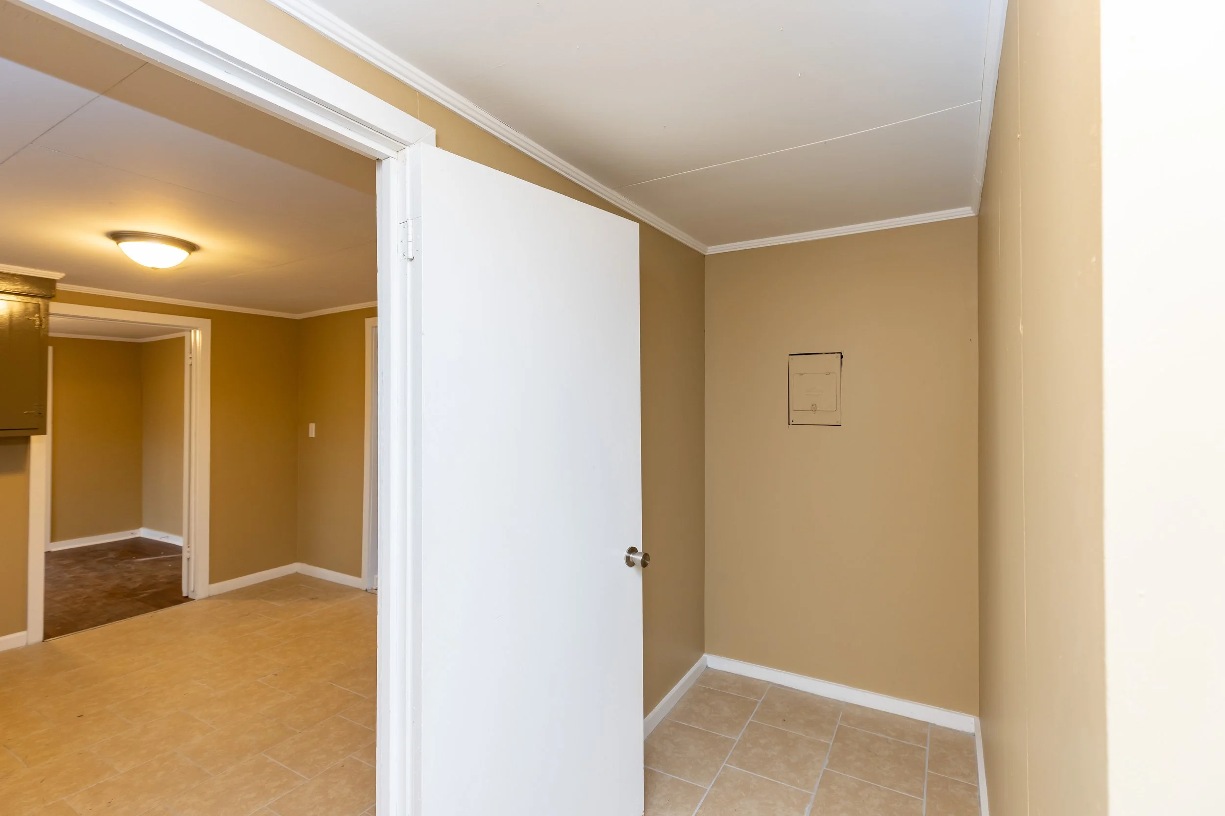 8824 Glass Drive Morris (after) 28.jpg