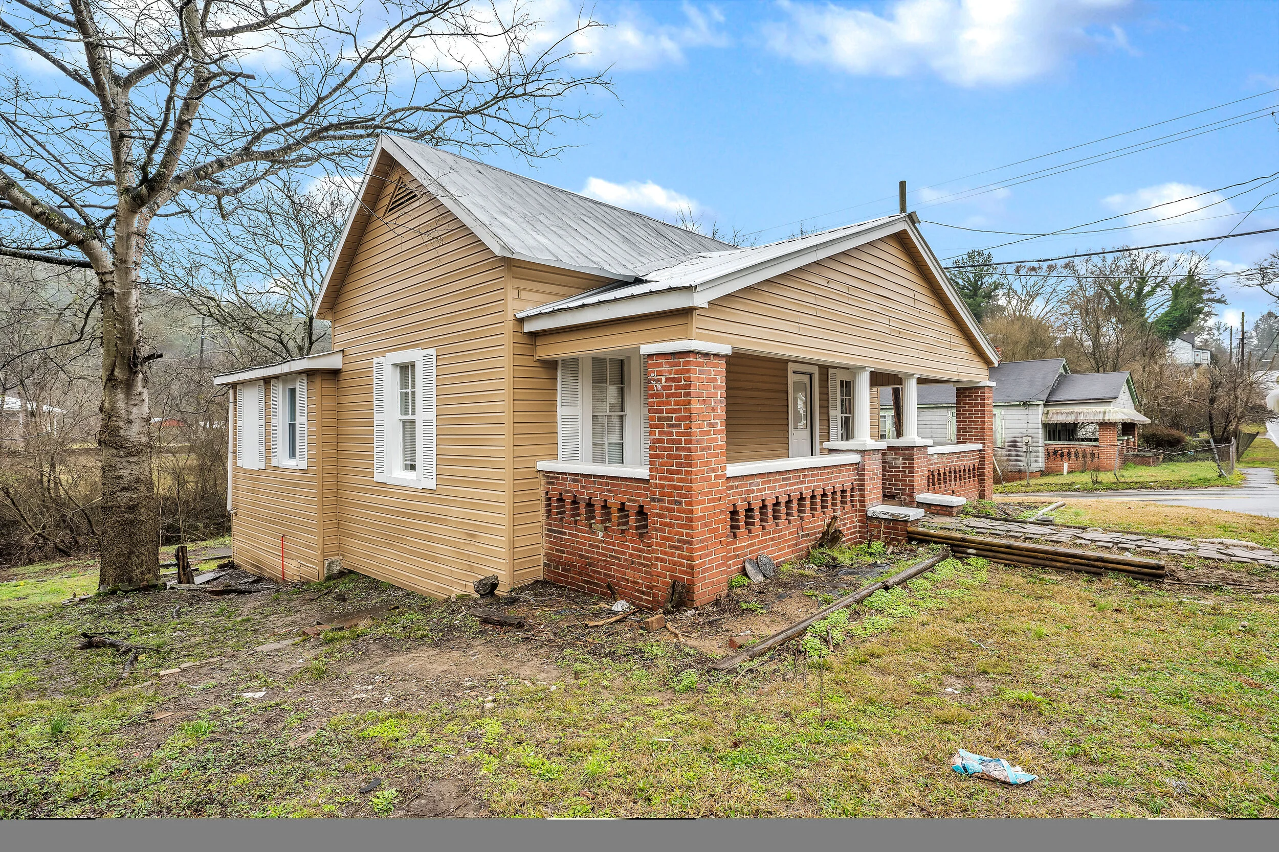 225 Main St Graysville (after)  02.JPG