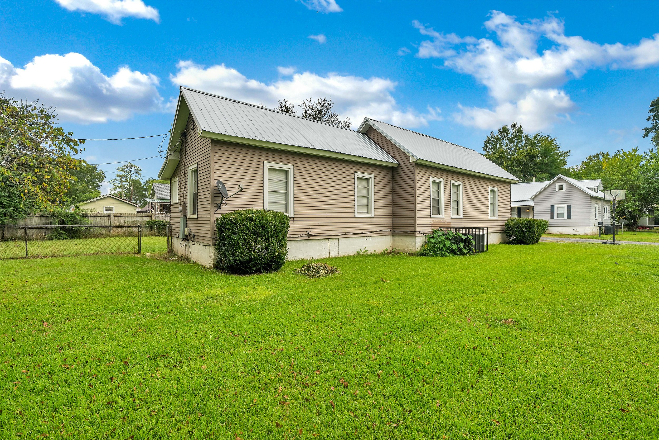 28 Jackson Ave Sylacauga (after) 05.JPG