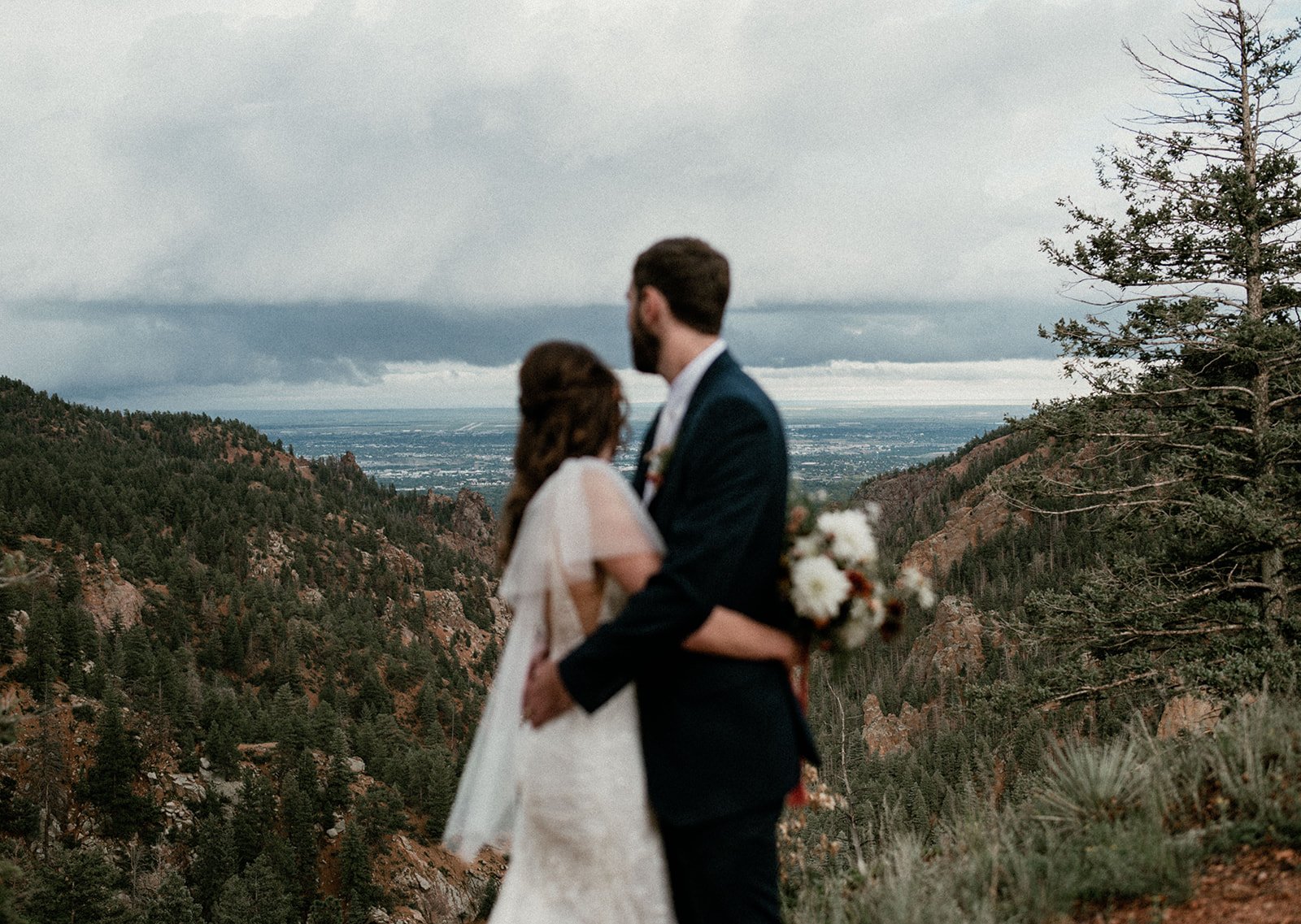 Casey + Ryan - Cheyenne Canyon-117.jpg