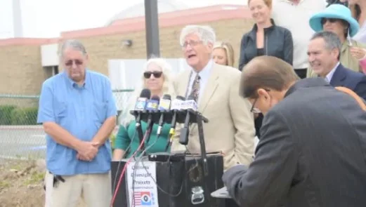 The Echo Chamber Effect