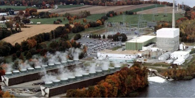 Decommissioning The Vermont Yankee Nuclear Power Plant and Storing its Radioactive Waste