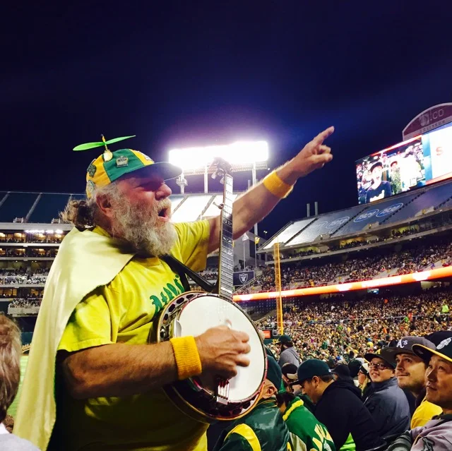 SHARED ON FANCRED BY ORACLE ARENA & O.CO COLISEUM