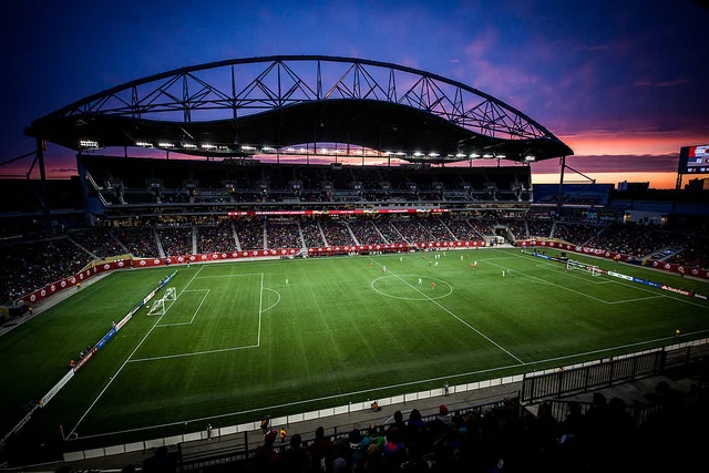 Winnipeg Stadium2.jpg