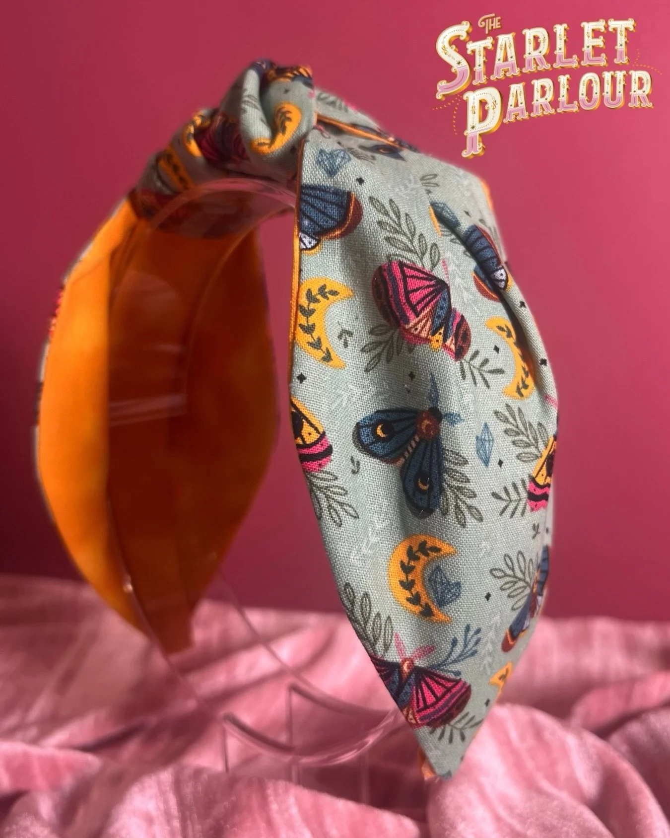 🦋✨ enchanting moths 

Our Moth Top Knot Headband is here! 🌙🖤 Featuring an beautiful moth print and our signature comfy top-knot style, it&rsquo;s the perfect accessory for adding a touch of vintage-inspired magic to your everyday look.

Handmade w