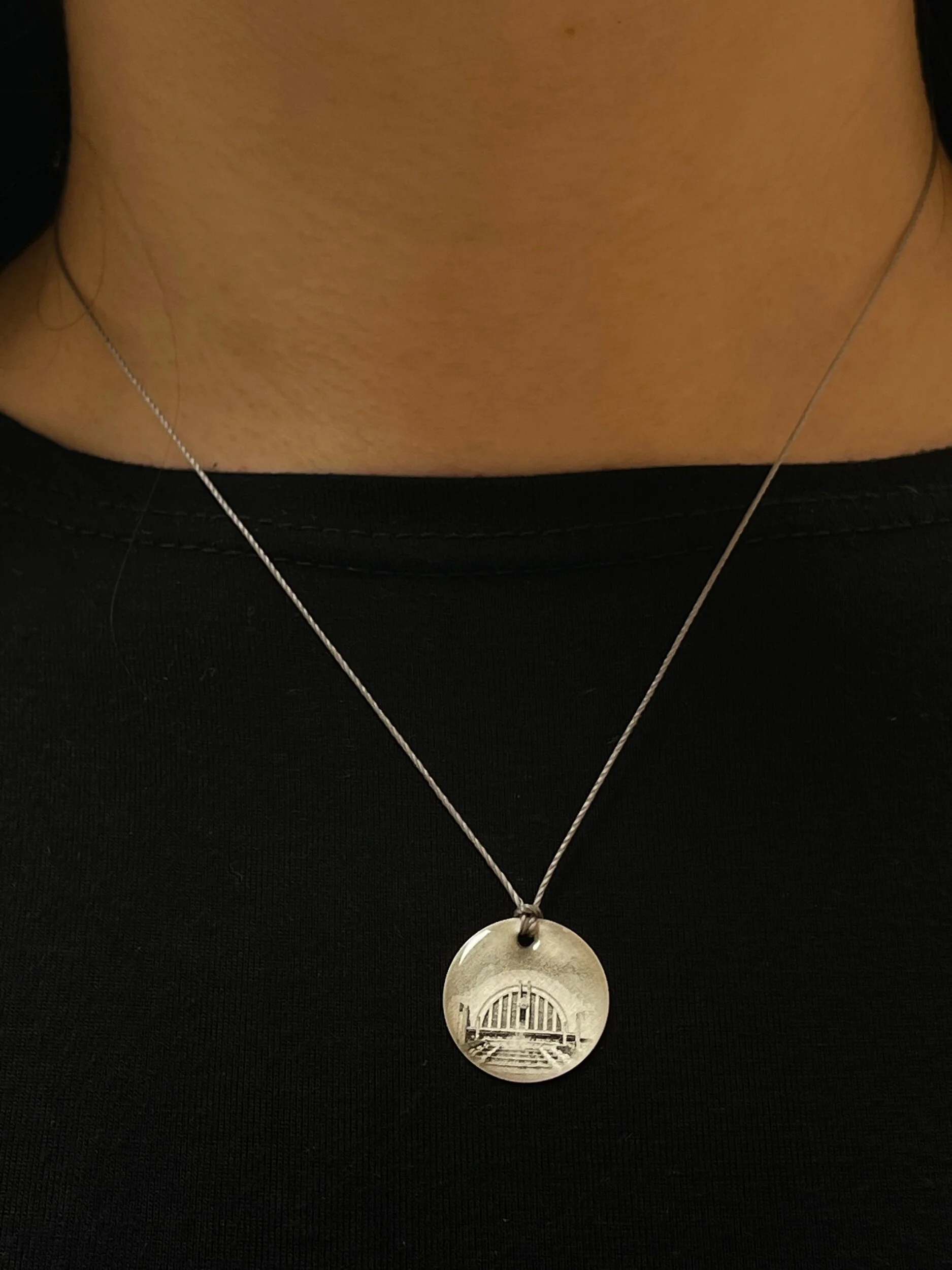 E5A30DA6-9BFF-4EBC-BC4C-7C7383AA8273