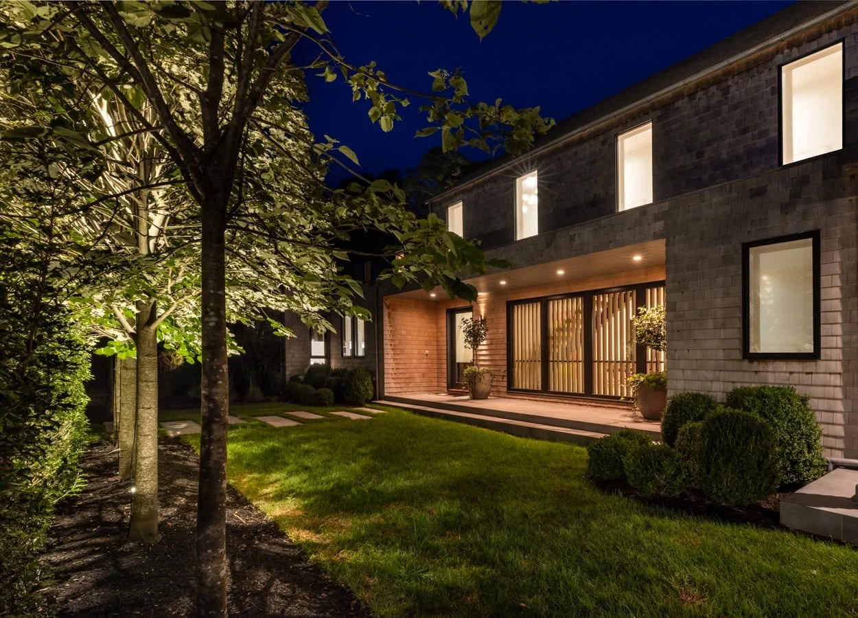 Still resetting your outdoor lights after every outage or Daylight Savings change? 
A Wi-Fi timer or Smart Control System does it all for you, right from your phone.

Effortless lighting starts with us!
 

#HamptonsLandscapeLighting #SmartLighting #O