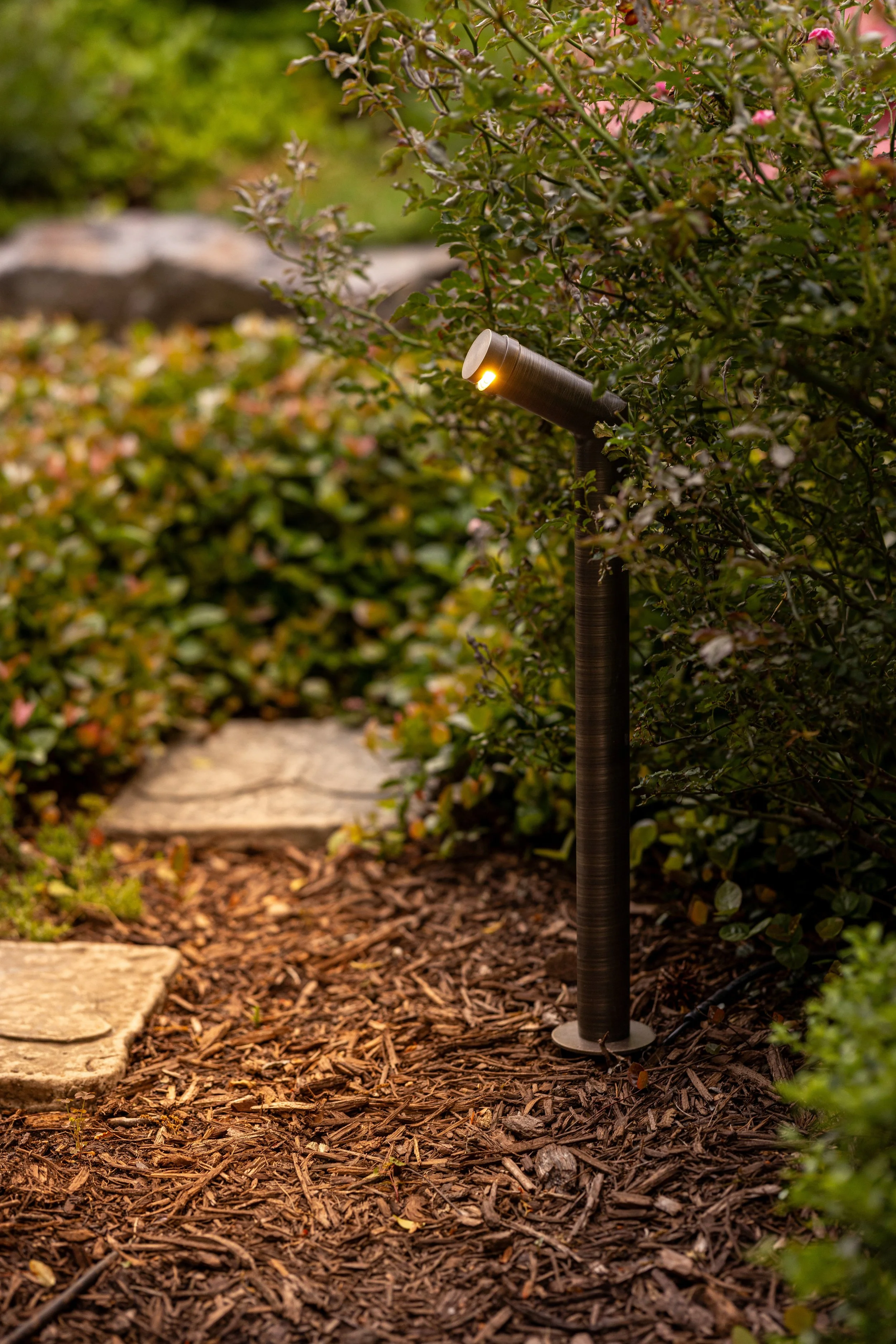 Pathway Lighting Design for Evening Garden Strolls
