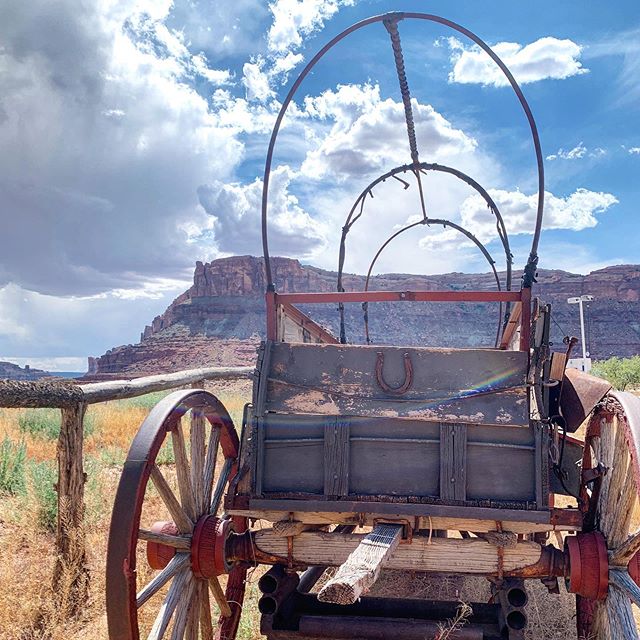 Some cowboys have to much tumbleweed in their blood to settle down. 🤠 #Utah #Moab