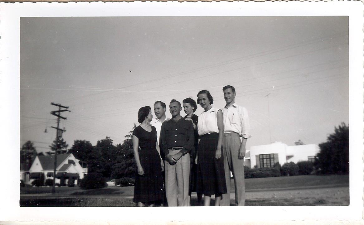 Williams House Photo 2 1953.jpg