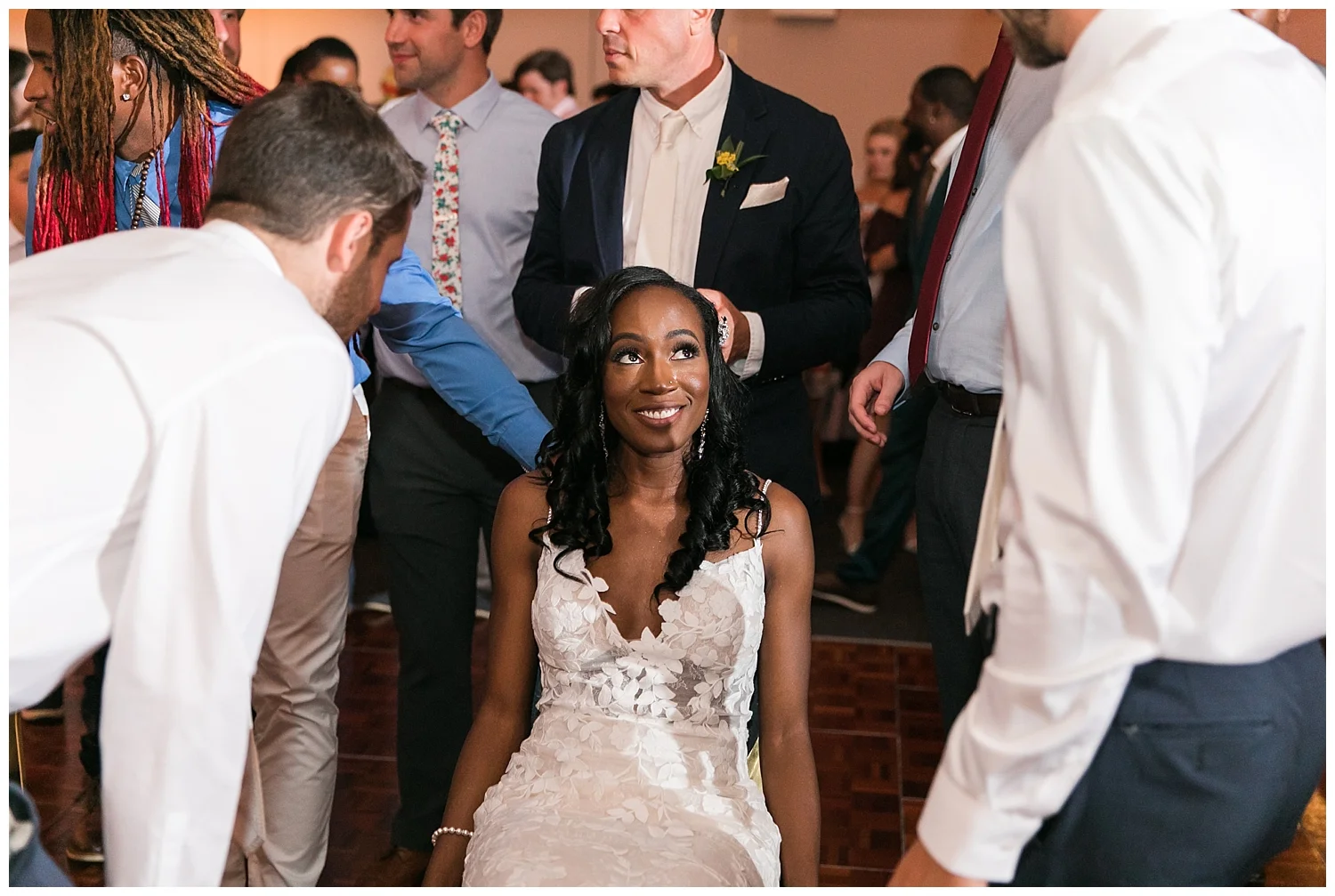 the moment I had been waiting for!! It was time for the hora!