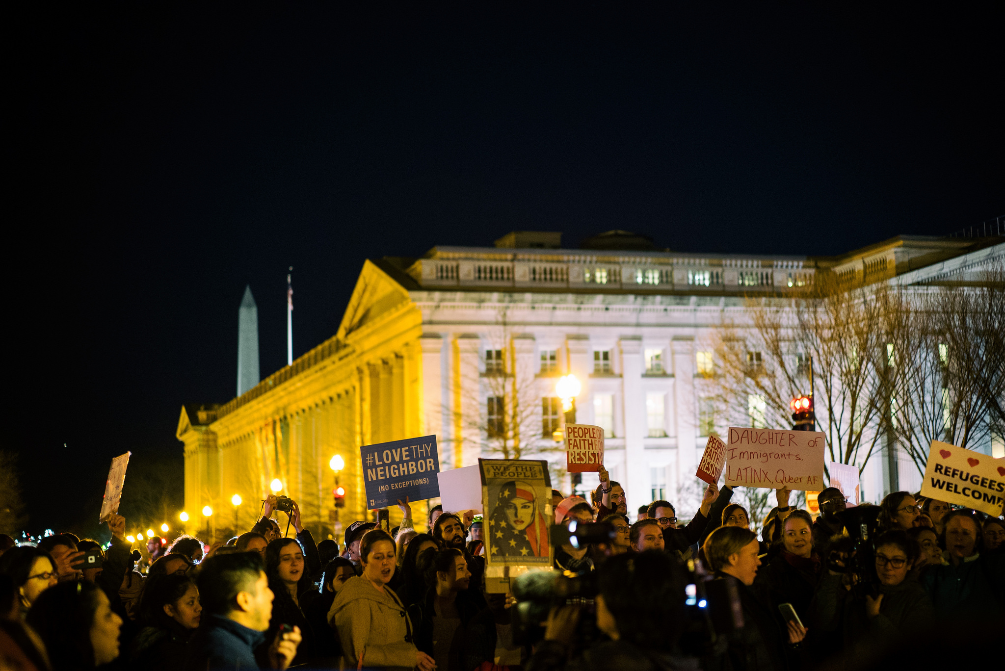 Just outside the White House. The Sony Zeiss 55mm f/1.8. Shutter: 1/100, ISO 3200, Aperture: f/1.8. This is the only native lens for my a7sii I own, and the only one I'm interested in owning at the moment. I'm usually not one to chase sharpness, but I do love how sharp it is at faster apertures.
