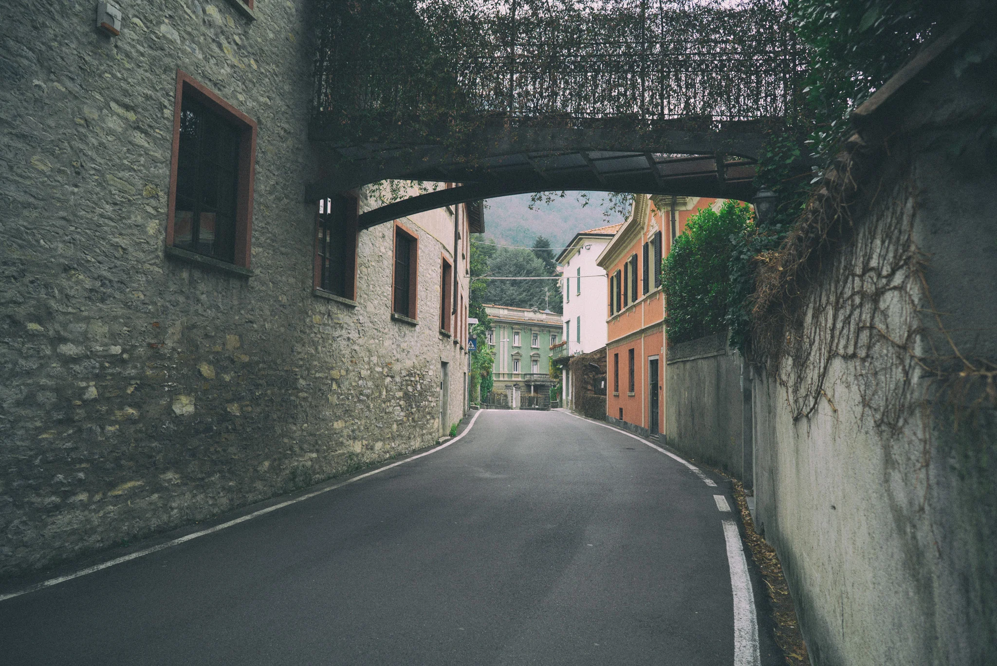 La Strada (med).jpg