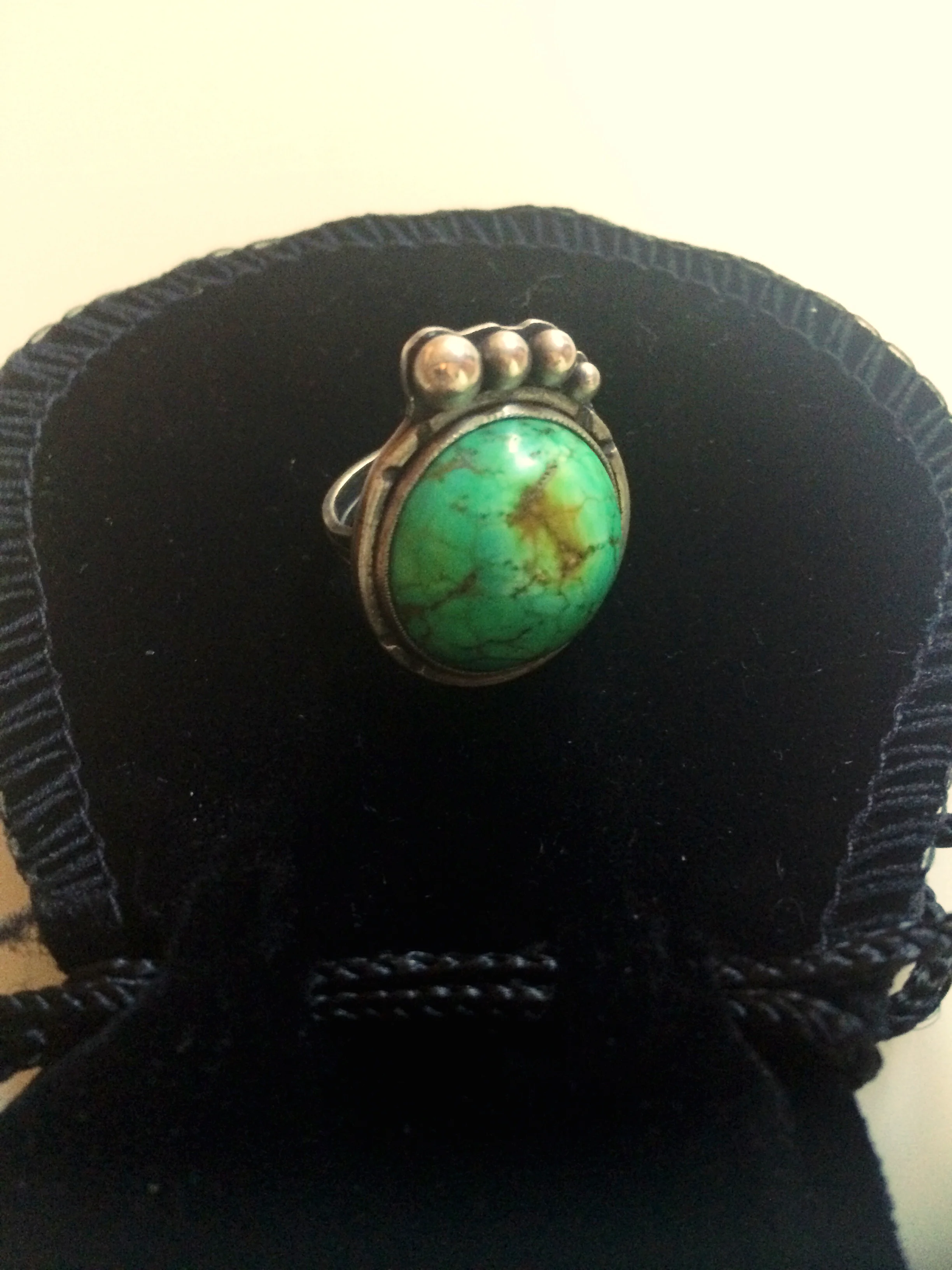 Where are my turquoise fans at?! 3 Moons Jewelry makes the most unique and beautiful pieces. If you are like me, you love and appreciate a turquoise accessory! All pieces are custom so you can request this piece by contacting them or choose something different from what they currently have in stock! *Check them out and get some stunners for yourself: www.3moonsjewelry.com Stay Stylish Chicago, Katie