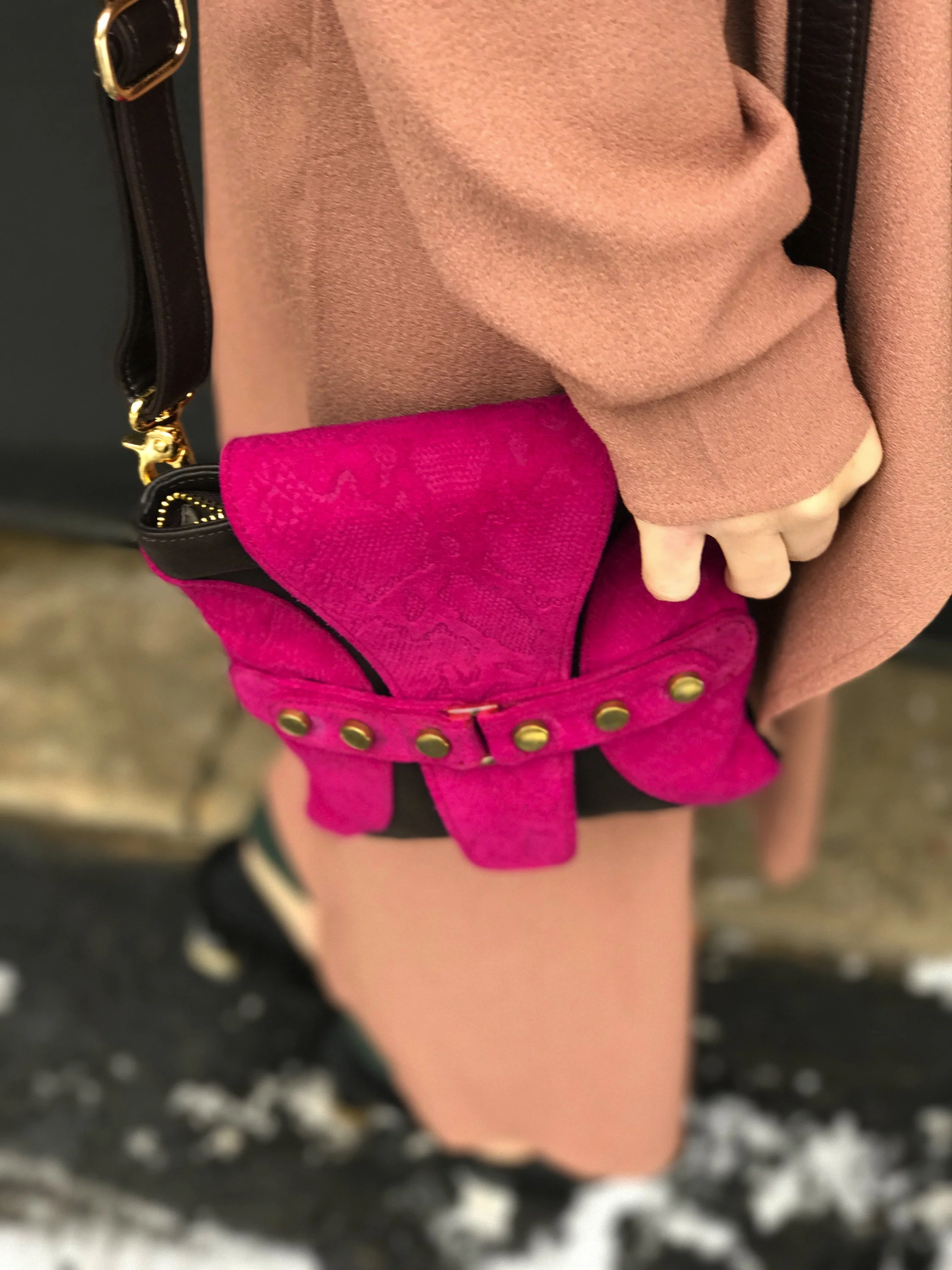 SALE ALERT: All Crossbodys just $39 All clutches now $49 All bigger totes now $59 All made in NYC and made of Italian leathers