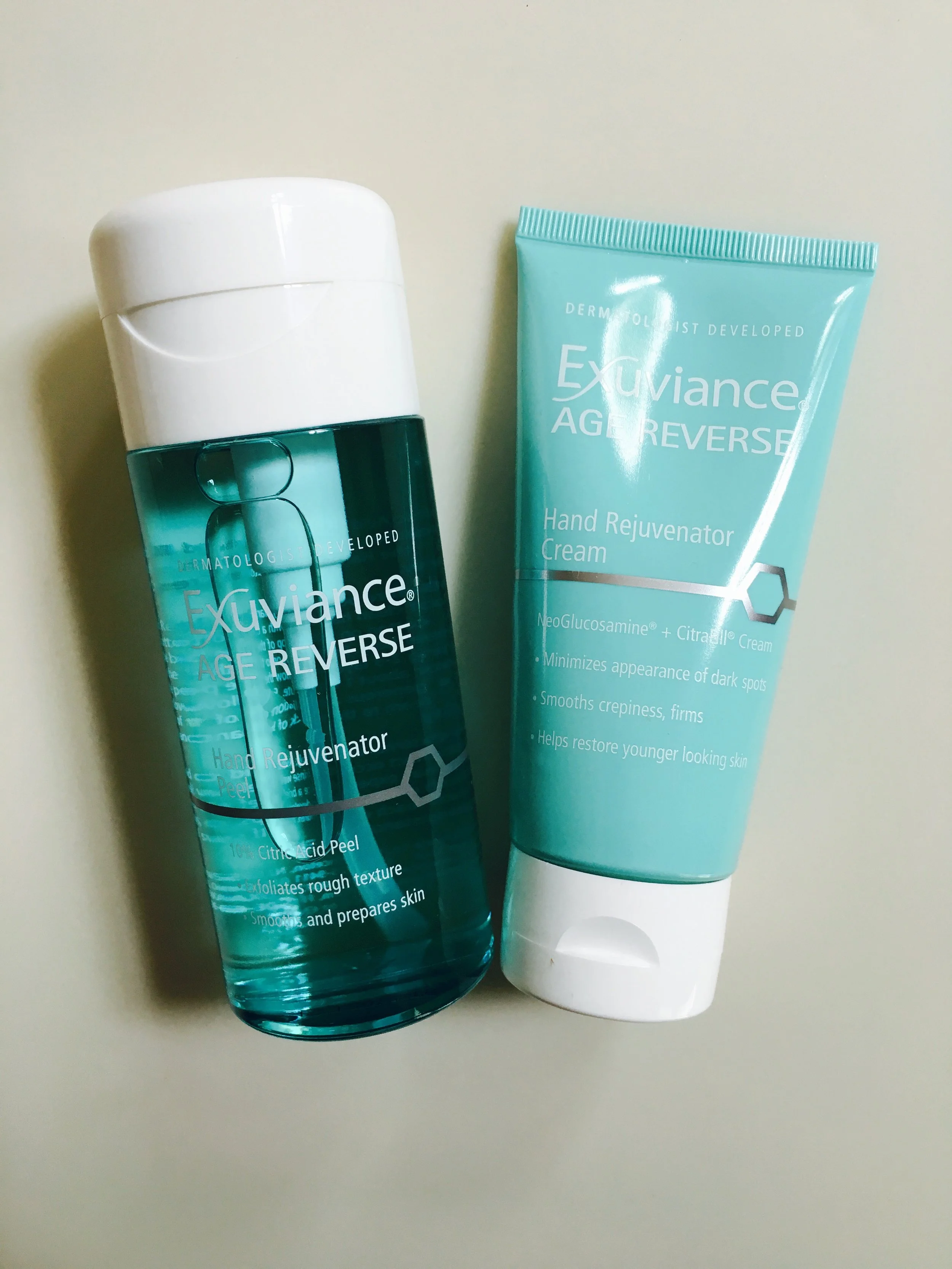 With just a few uses my hands already look smoother and younger! This stuff is basically a facial for your hands. Give your hands the easiest (and most inexpensive) face lift at home, you will LOVE it!