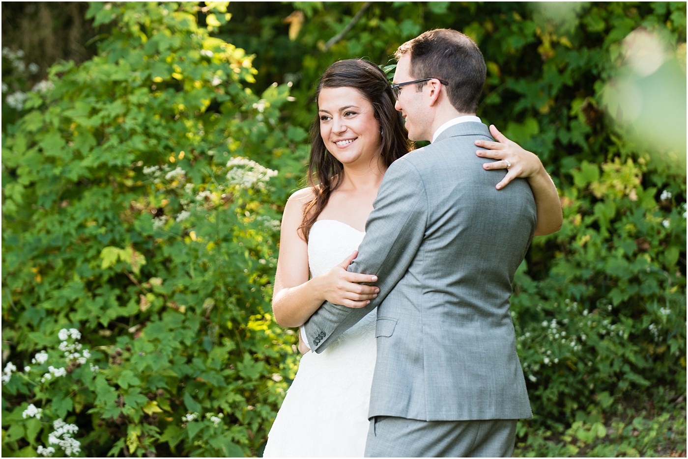 indianapolis-wedding-photographers-garden-terrace_1846.jpg
