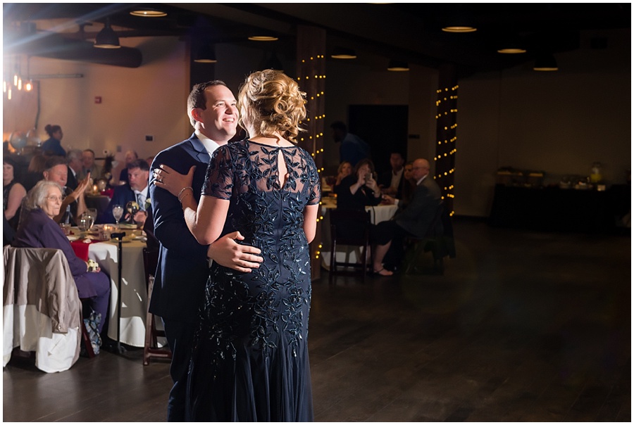 TINKER-HOUSE-INDIANAPOLIS-PHOTOGRAPHERS-WEDDINGS_4320.jpg