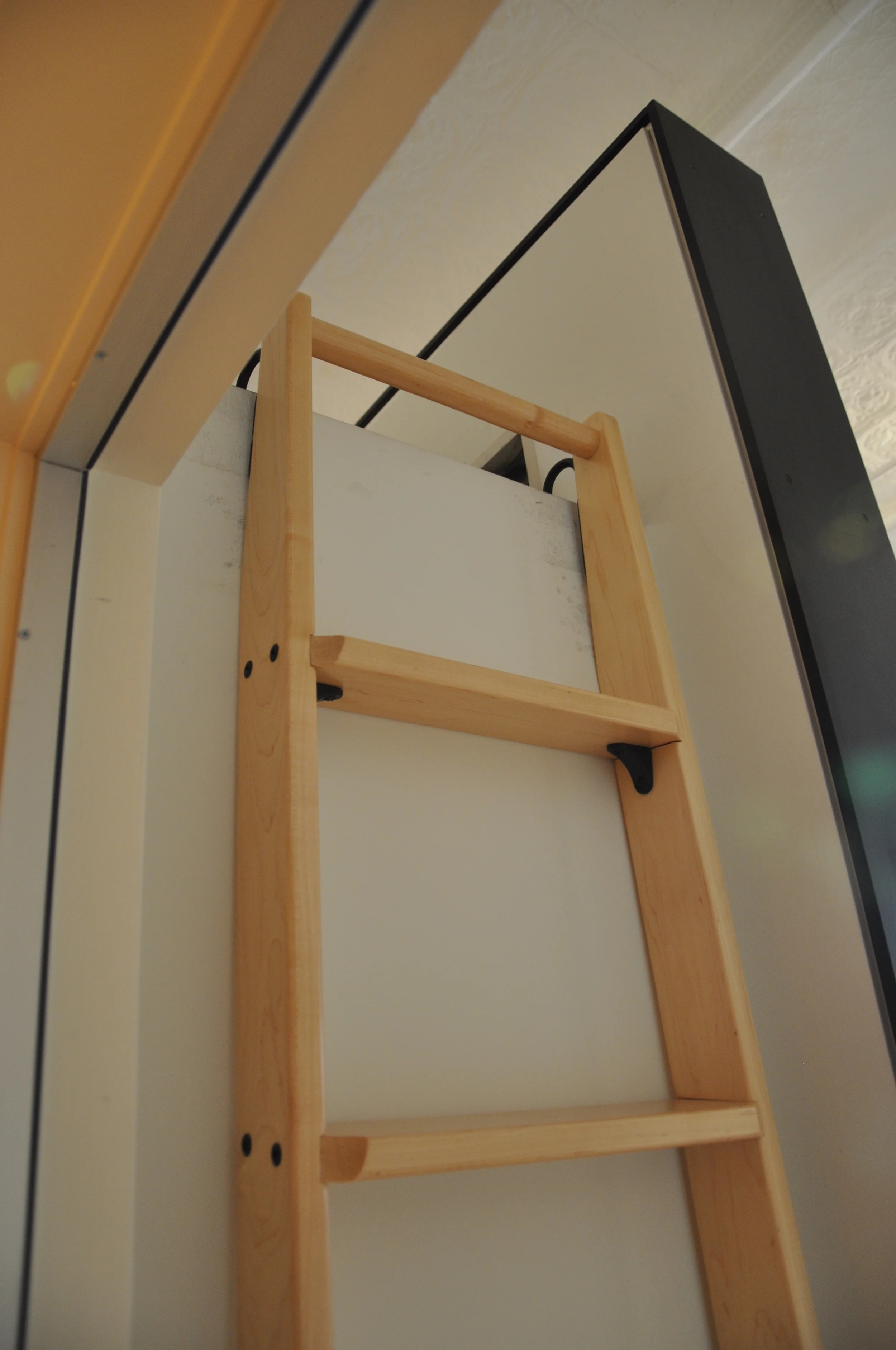 N ice Ladder detail.JPG