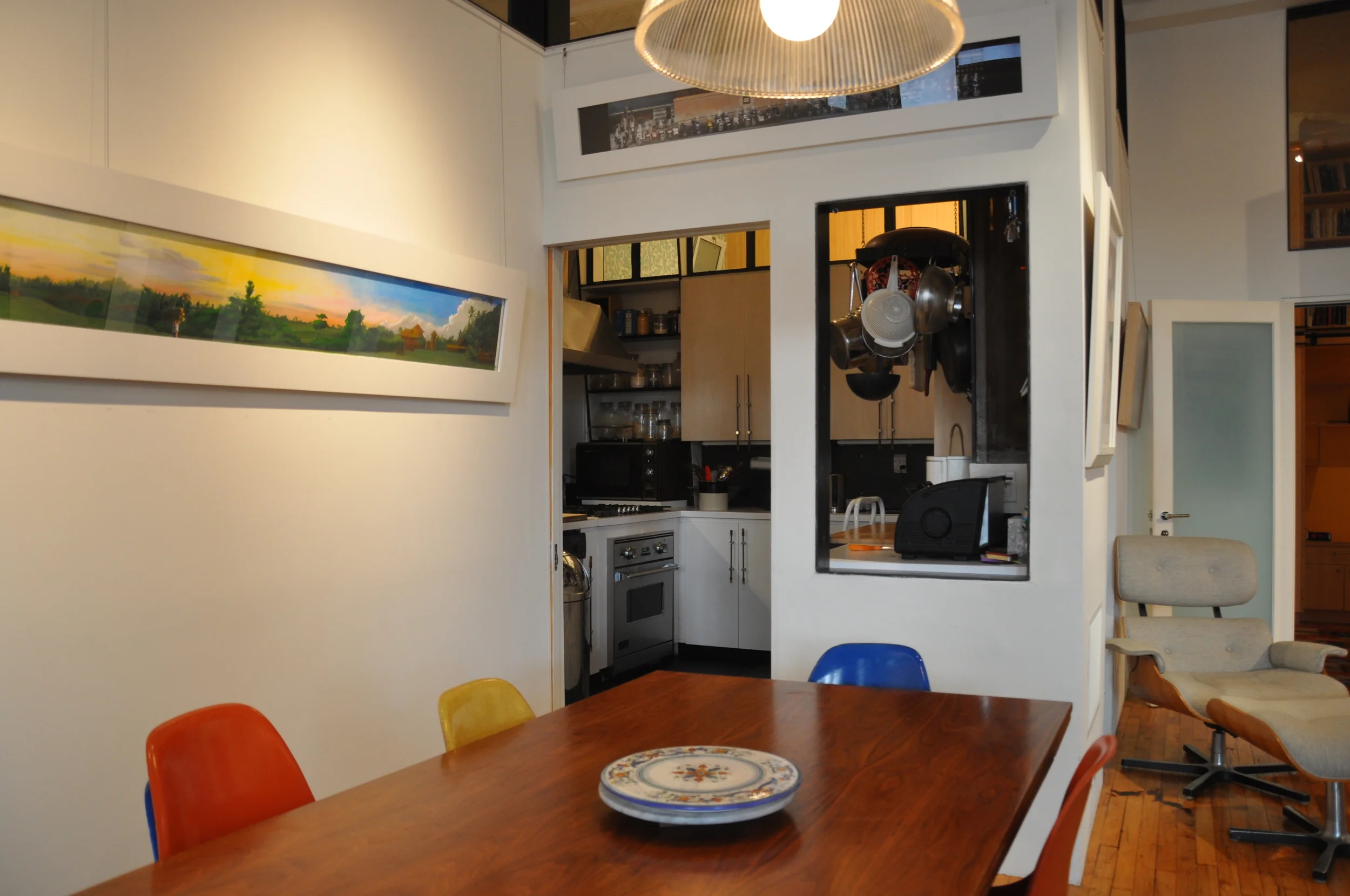 Best shot from Dining to Kitchen.JPG