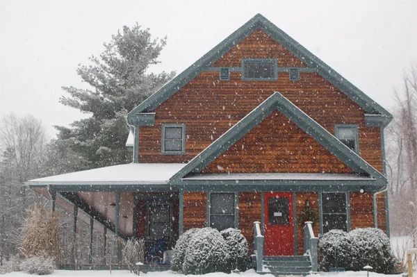 SPL photo in snow.JPG