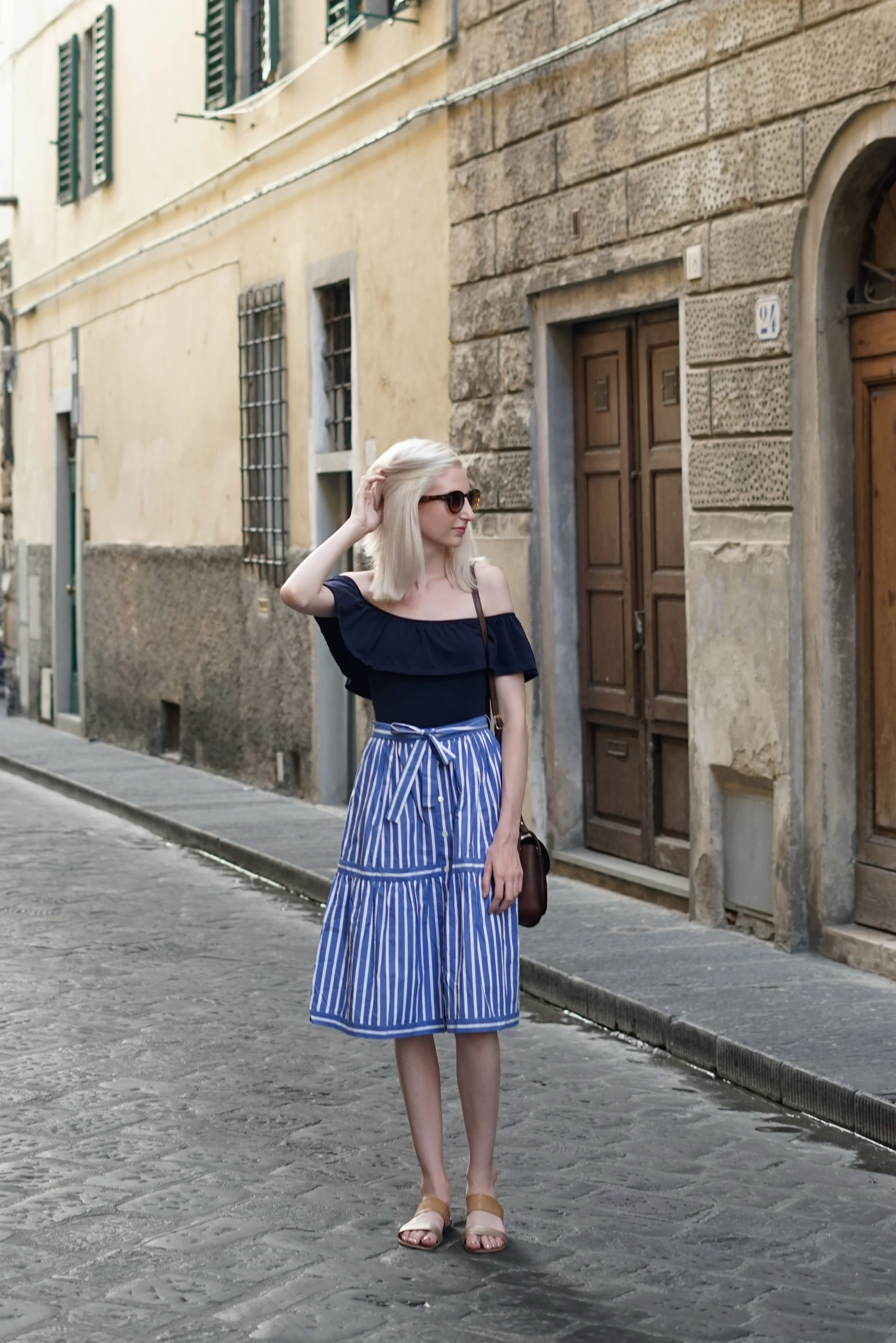 j.crew striped midi skirt, j.crew ruffle bodysuit, brown leather saddle bag, florence italy, italian fashion