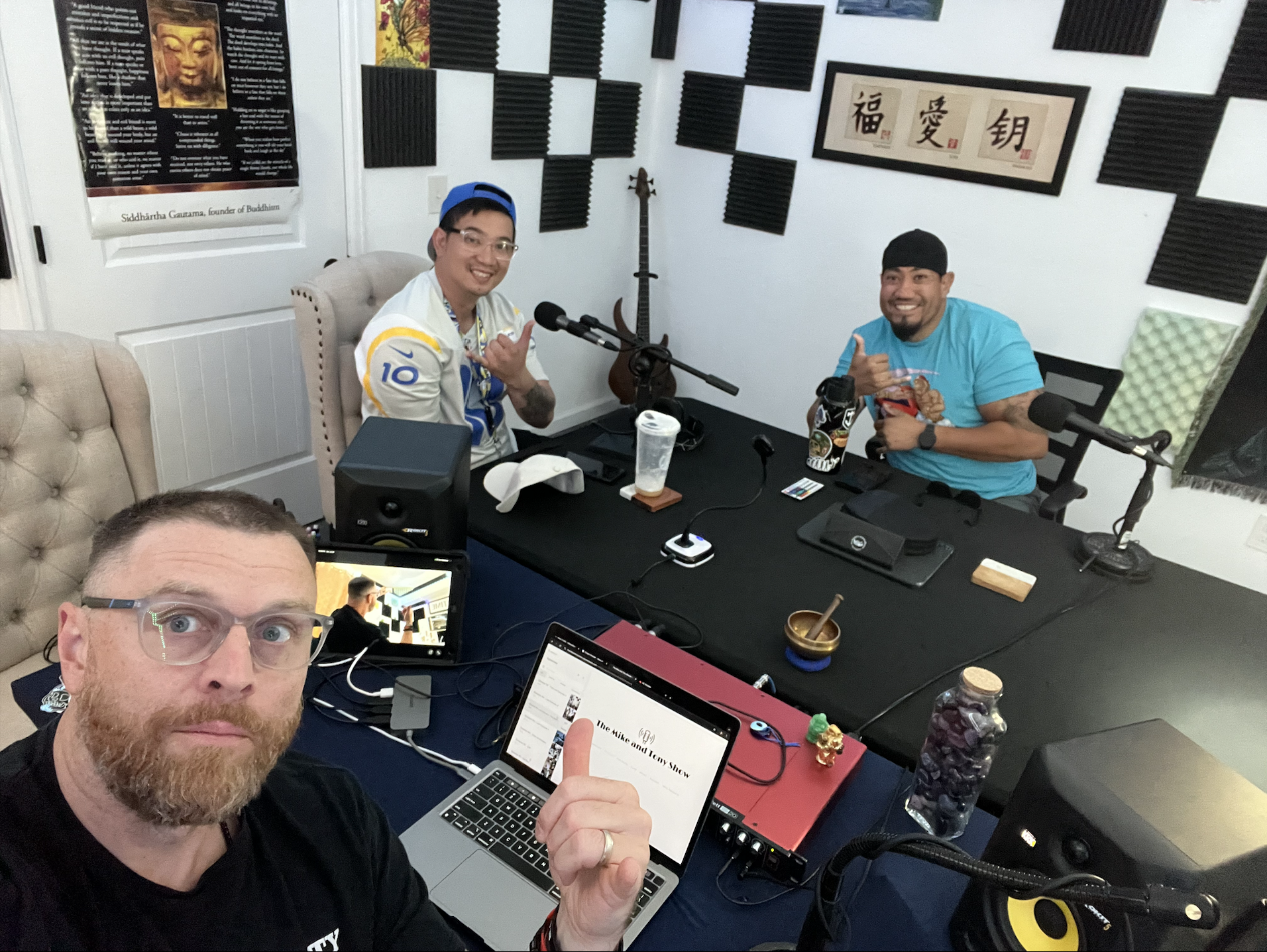 Episode 198 - Tony's back from the Philippines!