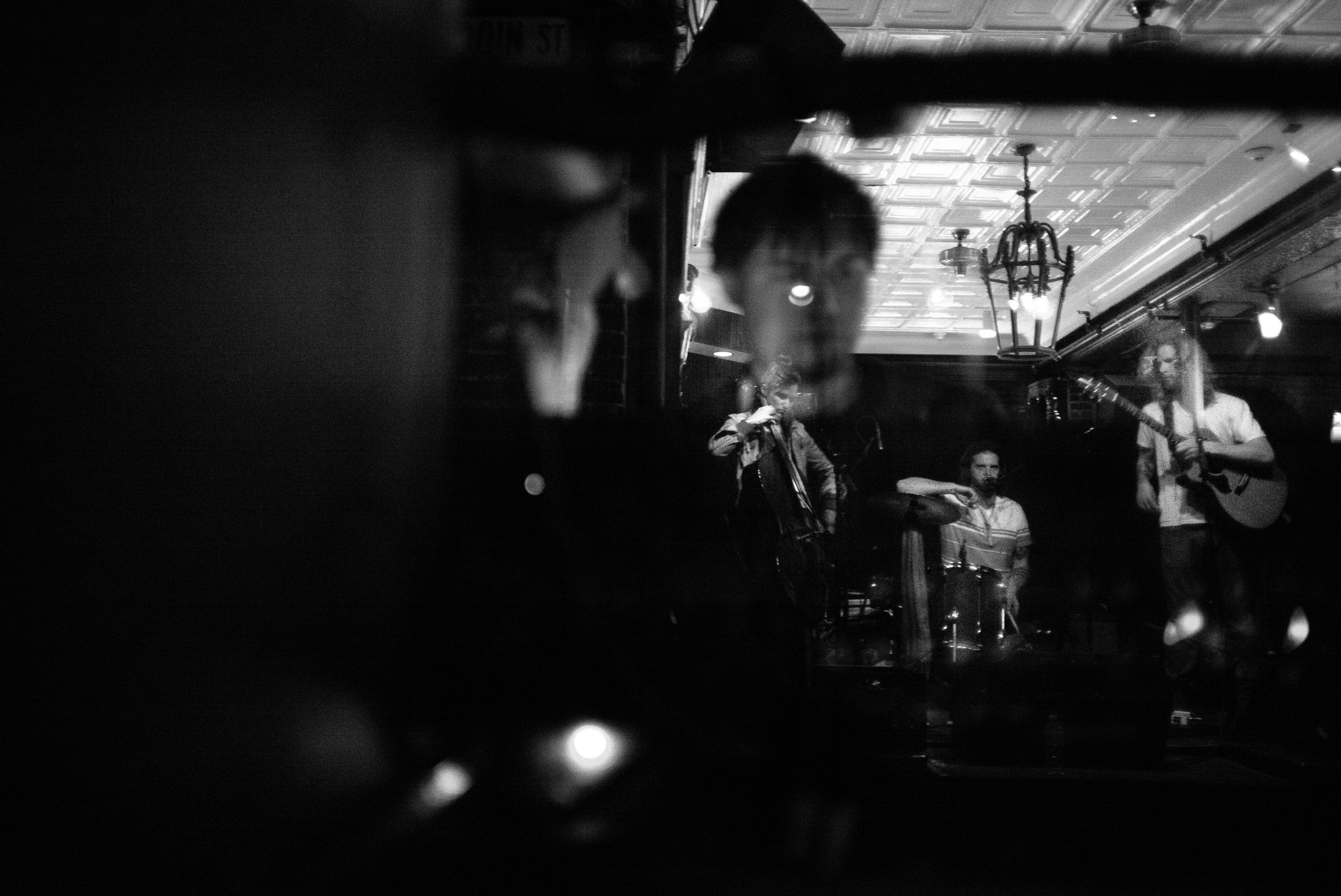 TBTs_tour_April2015_by_Lomanno_0279_web.jpg