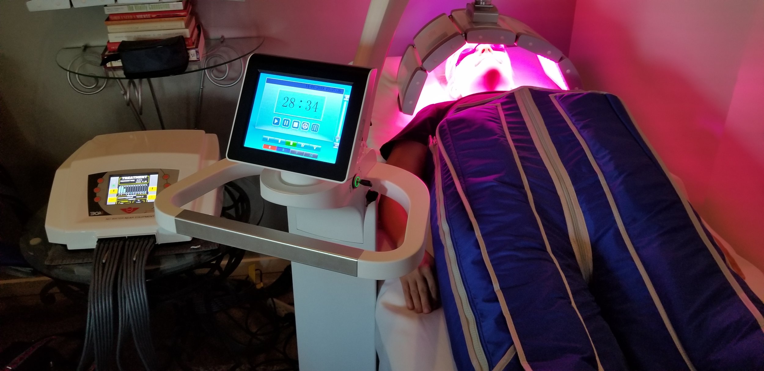 Transcend centeret Hotel Photodynamic Red Light Therapy Costa Mesa | PDT-LED Treatments