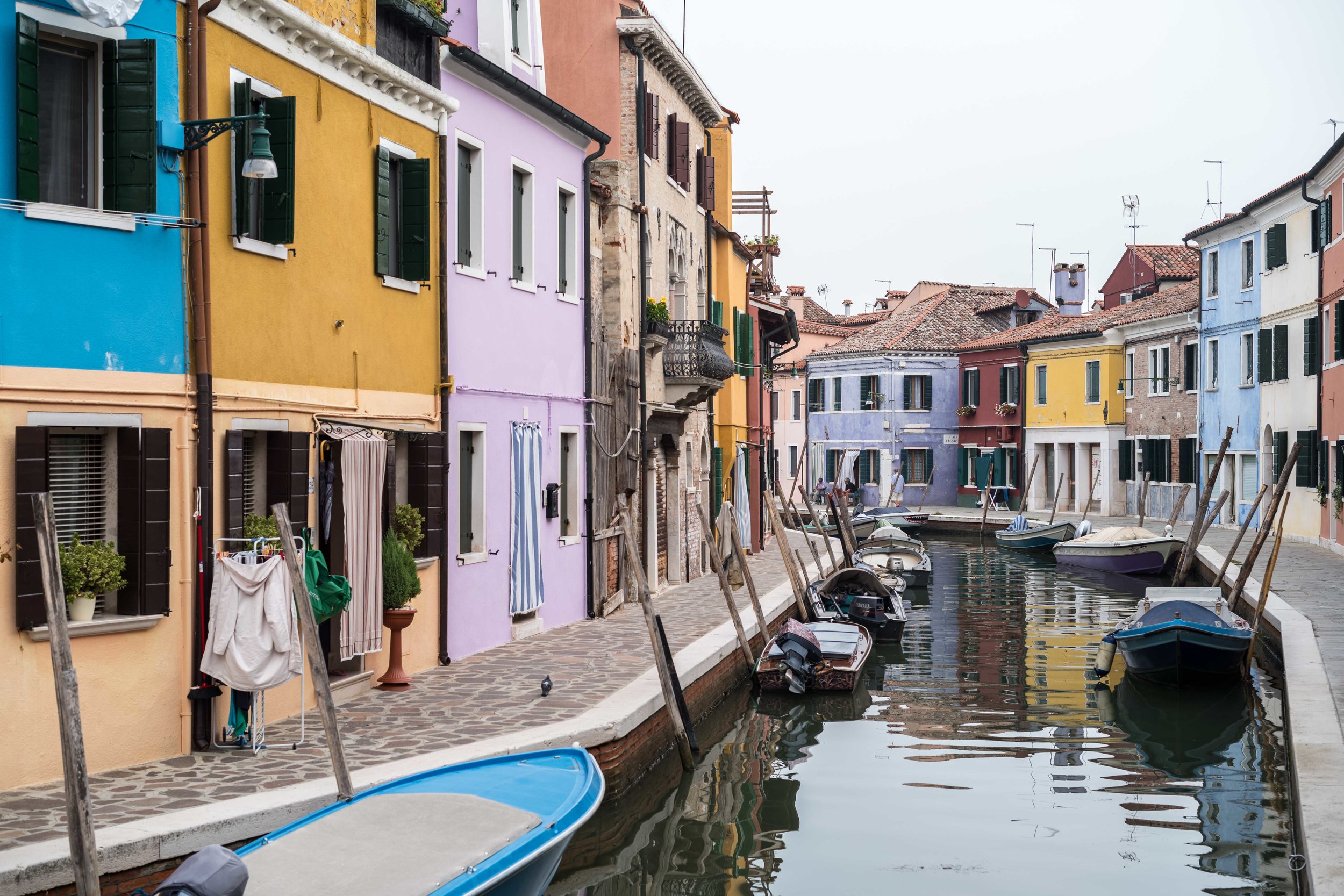   Burano Canal    Leica M10 1/350s F2 ISO100  