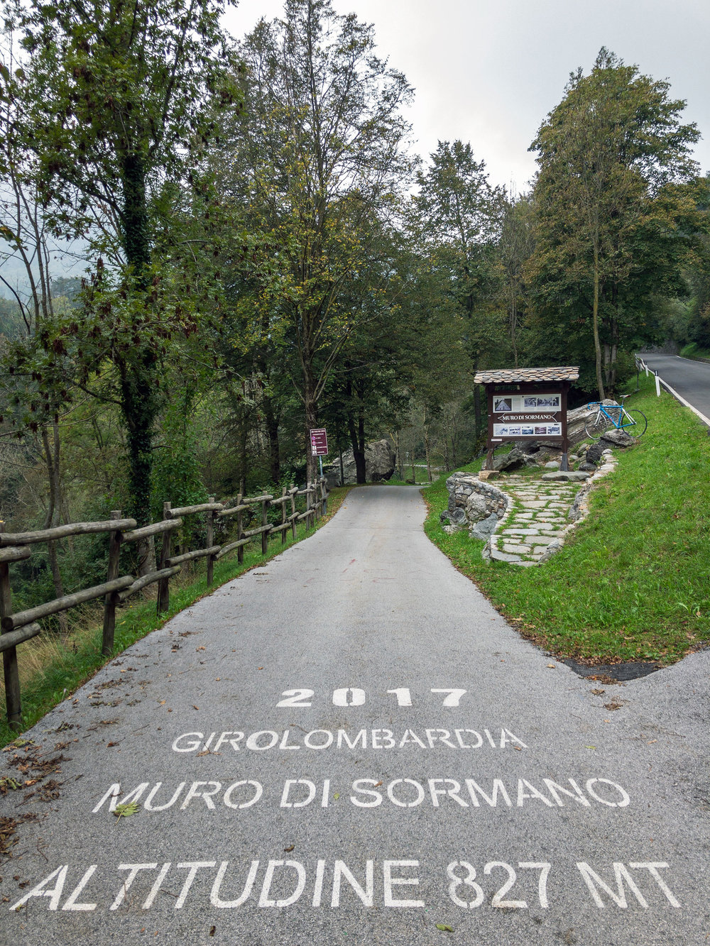   Muro Di Sormano climb     iPhone X 1/160s F1.8 ISO20  