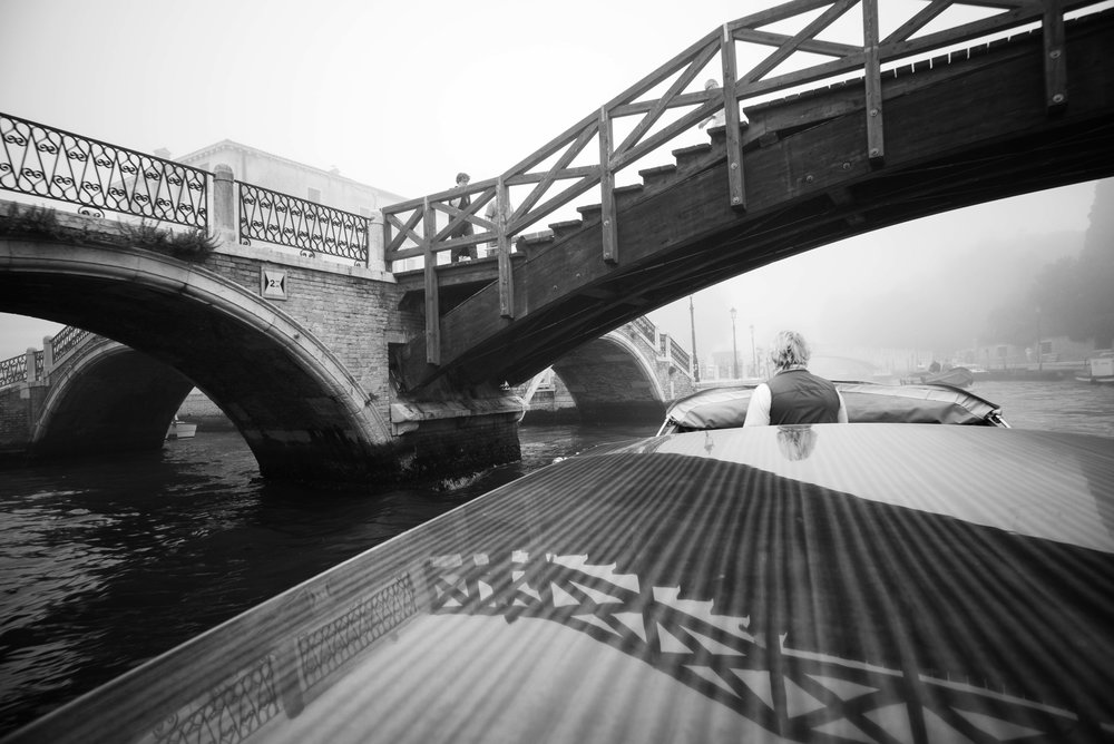   Departing Venice    Leica Monochrom 1/90s F19 ISO1250  