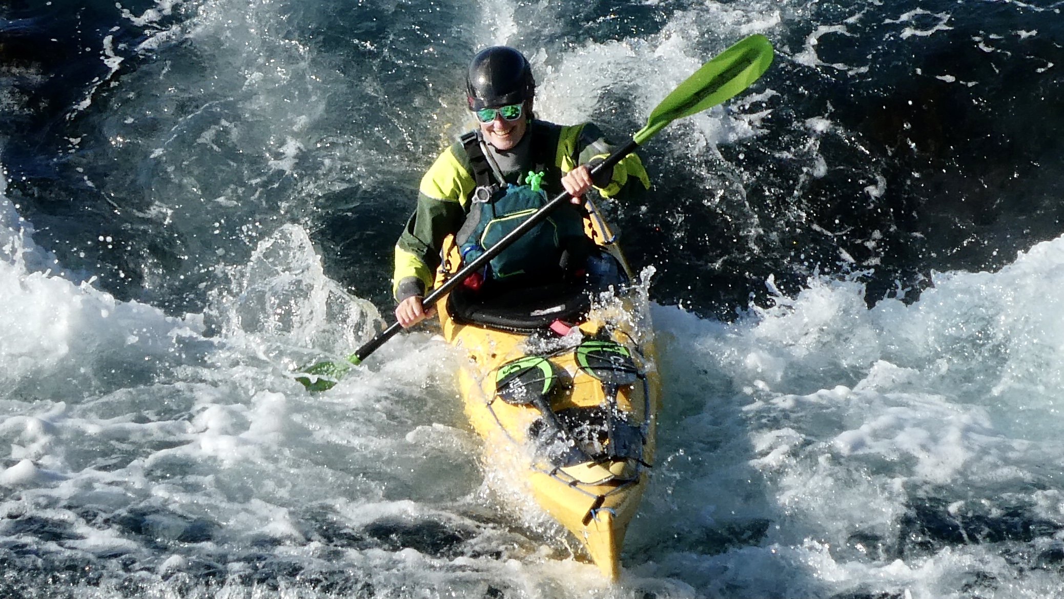 Sea Kayak Rock Gardening