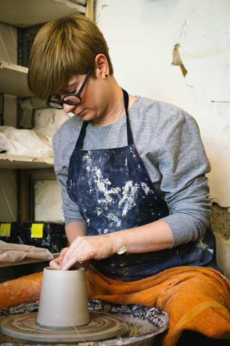 Hands_and_Clay_EnvironmentalPortrait_JBANKO.jpg