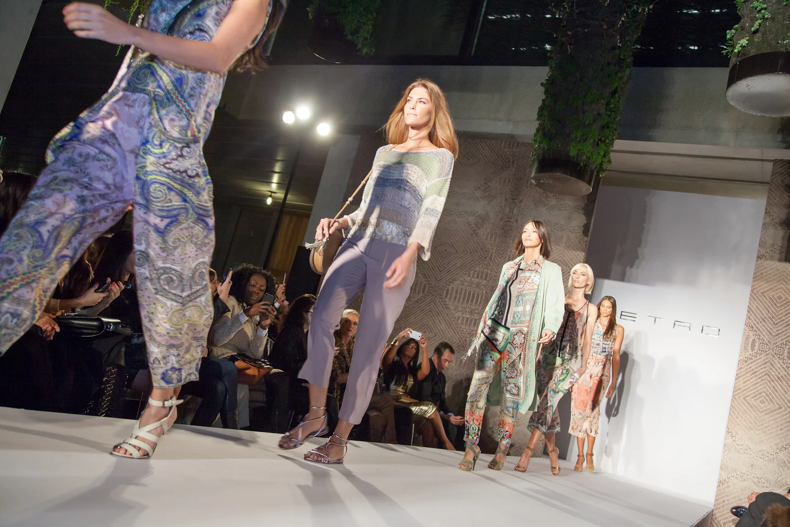 ETRO Model 0249-X3.jpg